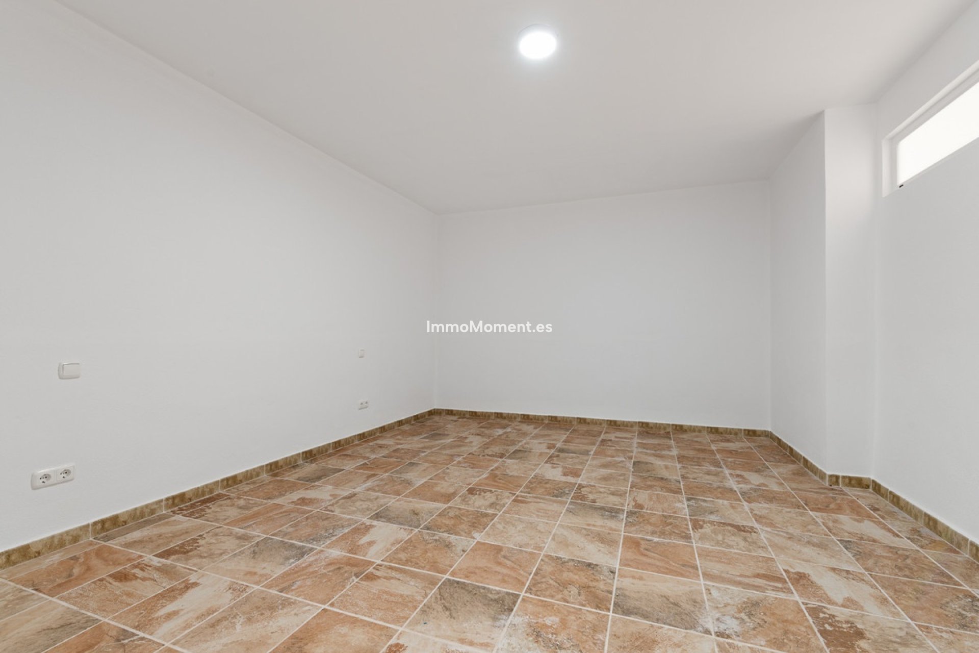 Resale - Villa - Casares - Casares Centro