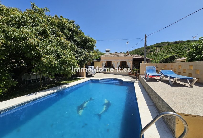 Resale - Villa - Casares - Casares Centro