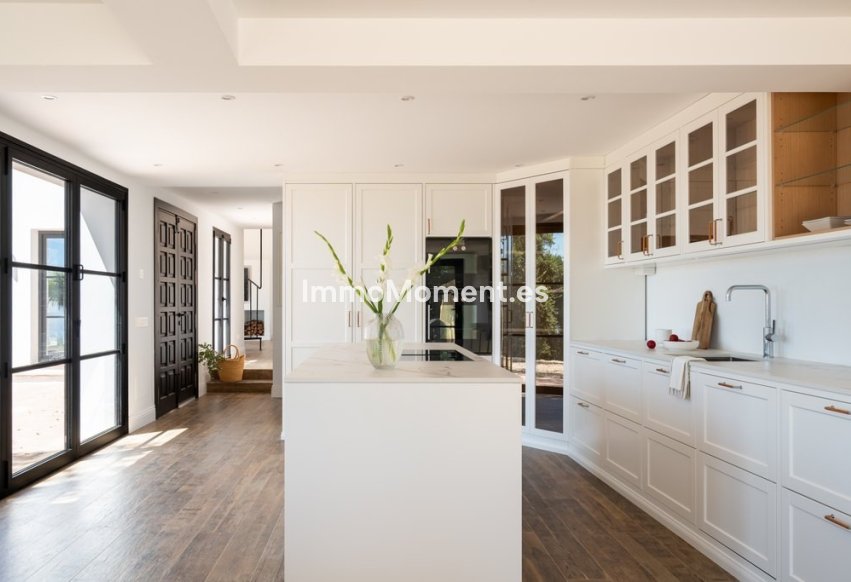 Resale - Villa - Casares - Casares Centro