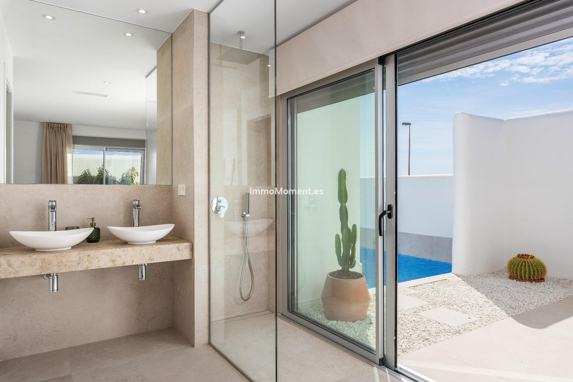 Resale - Villa - Dolores - Dolores Centro