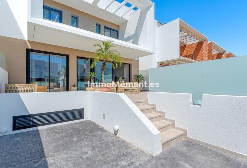 Resale - Villa - Dolores - Dolores Centro