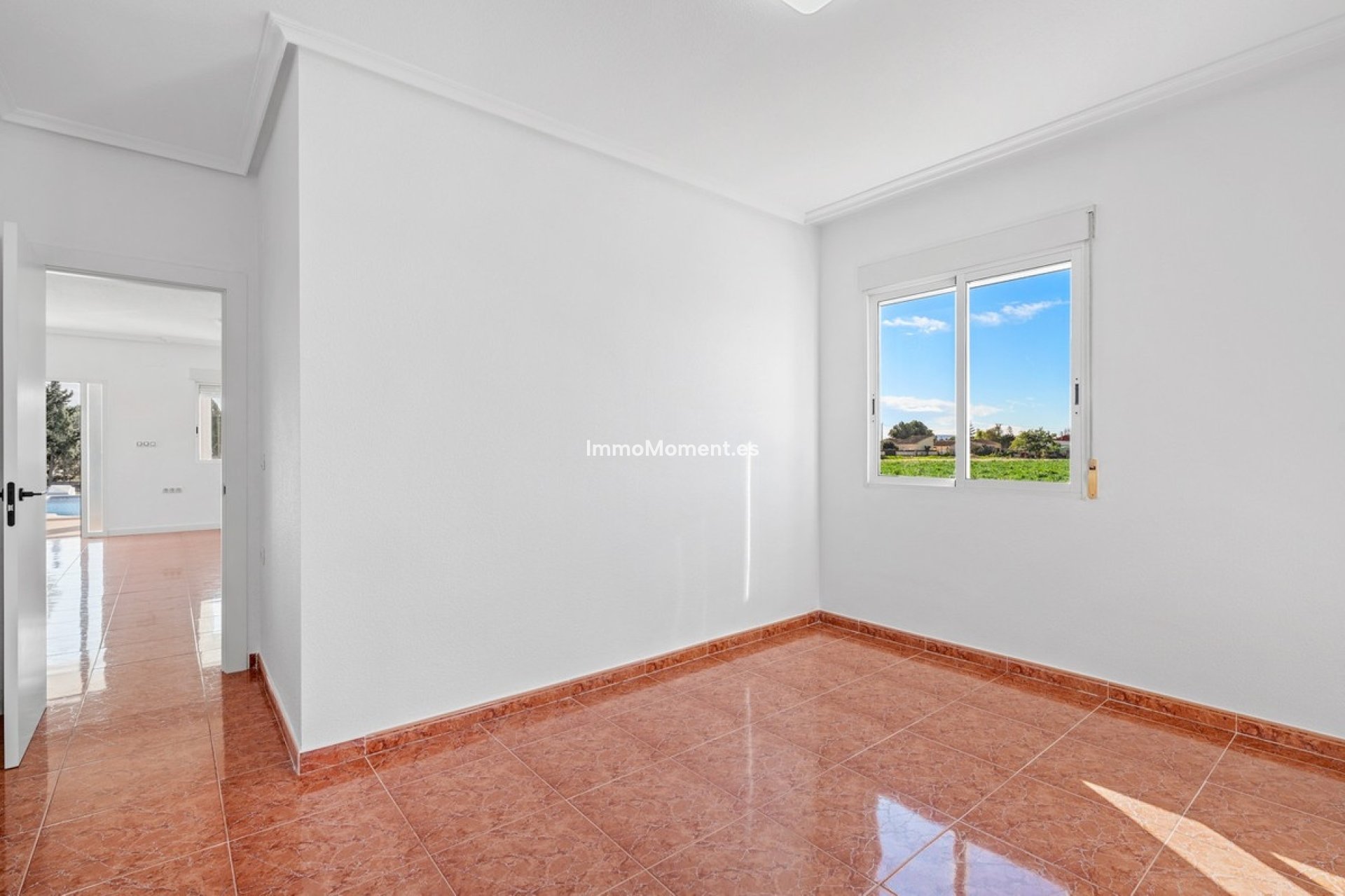 Resale - Villa - Dolores - Dolores Centro