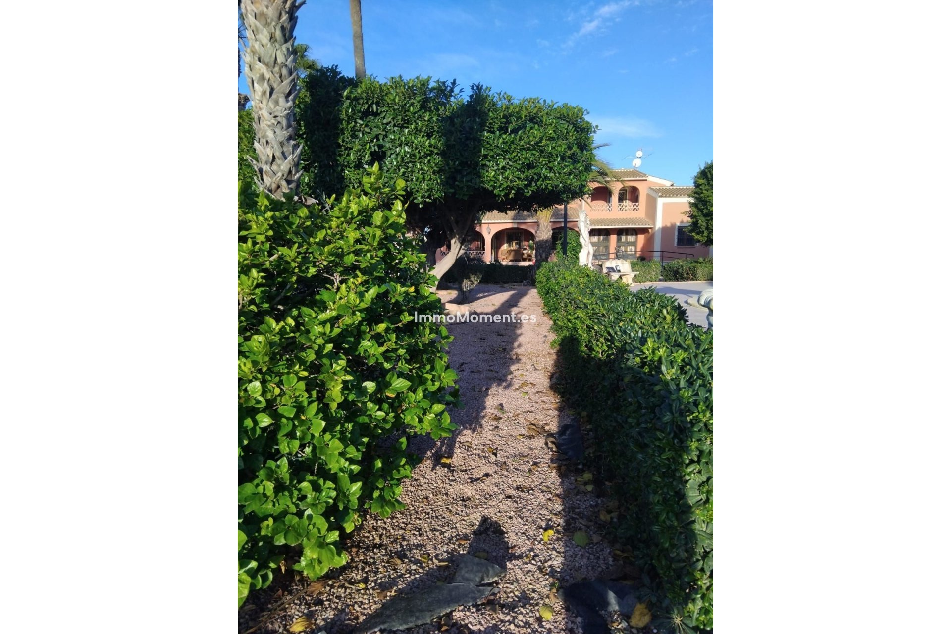 Resale - Villa - Dolores - Dolores Centro