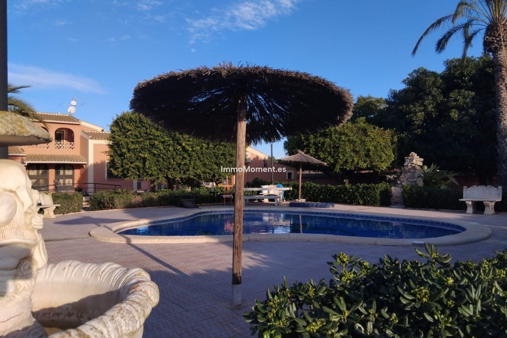 Resale - Villa - Dolores - Dolores Centro