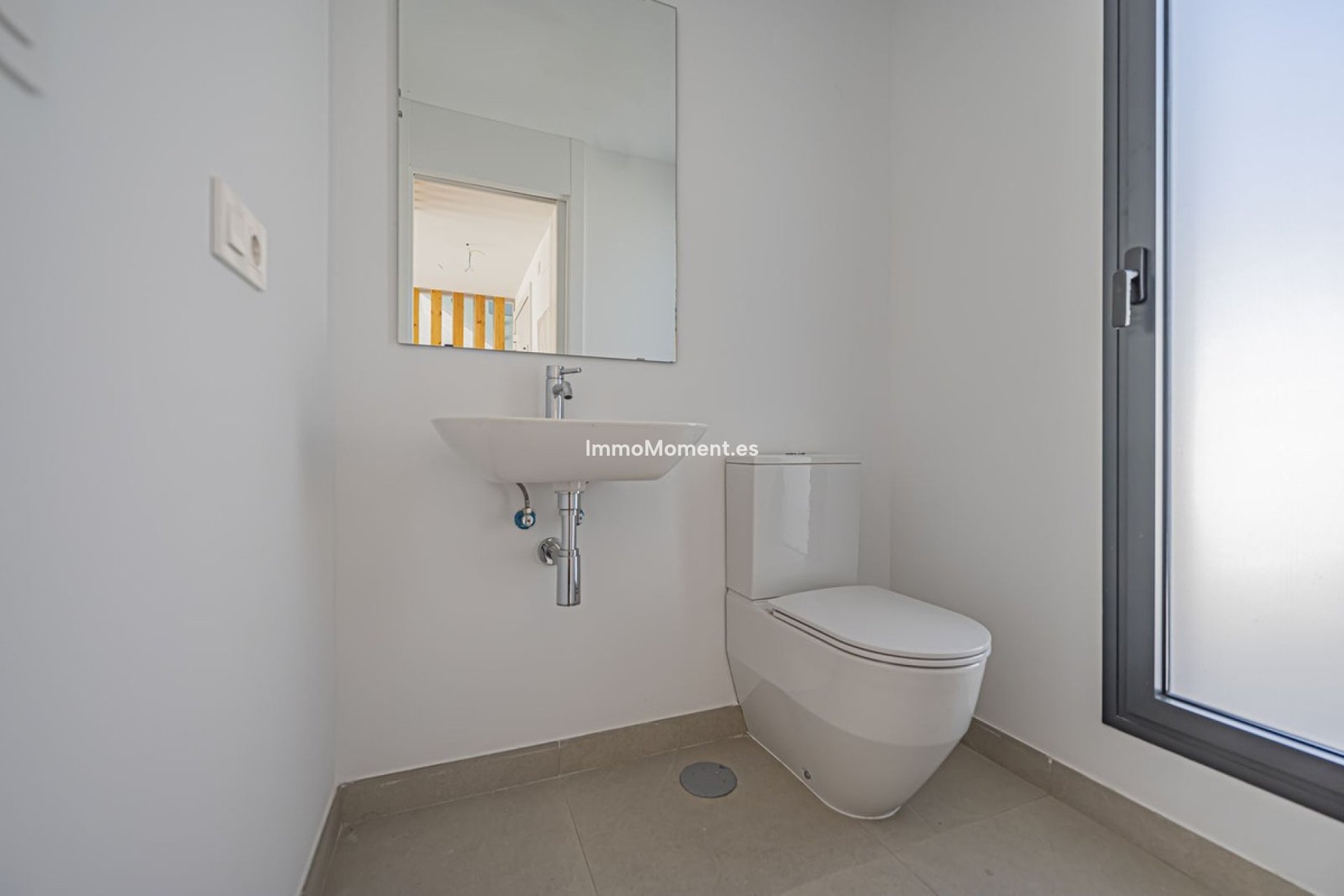 Resale - Villa - Estepona - Atalaya