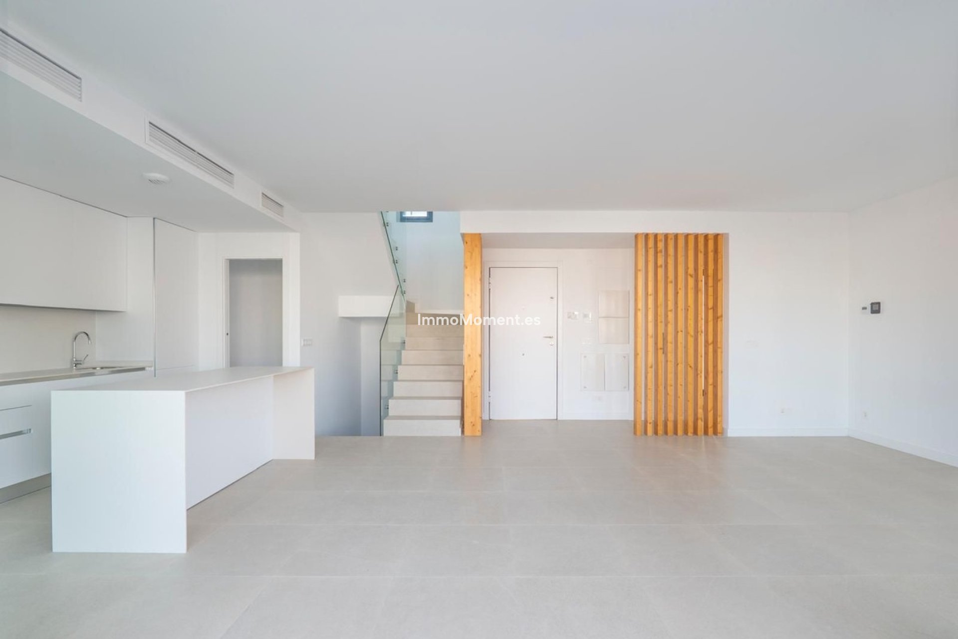 Resale - Villa - Estepona - Atalaya