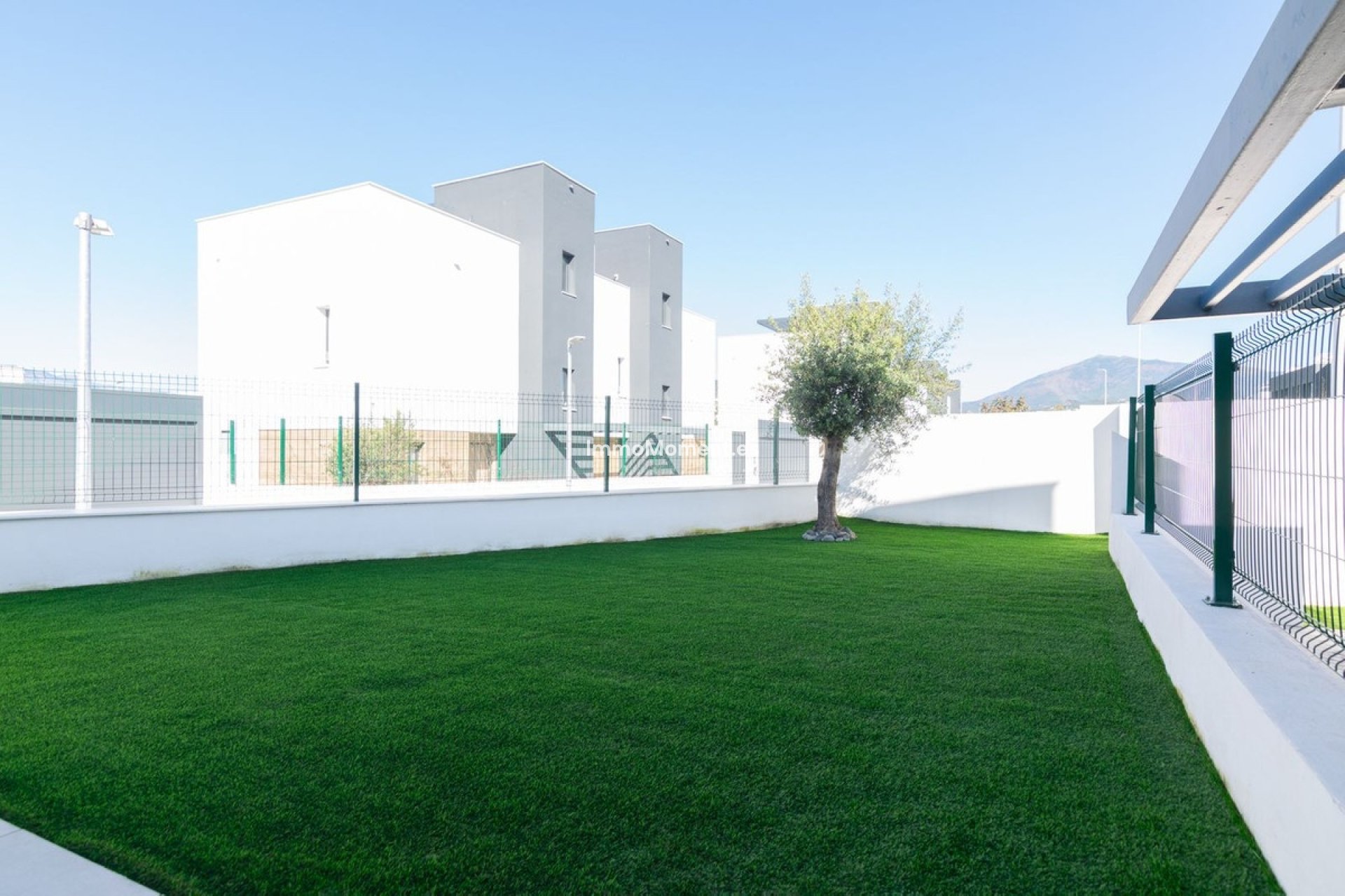 Resale - Villa - Estepona - Atalaya