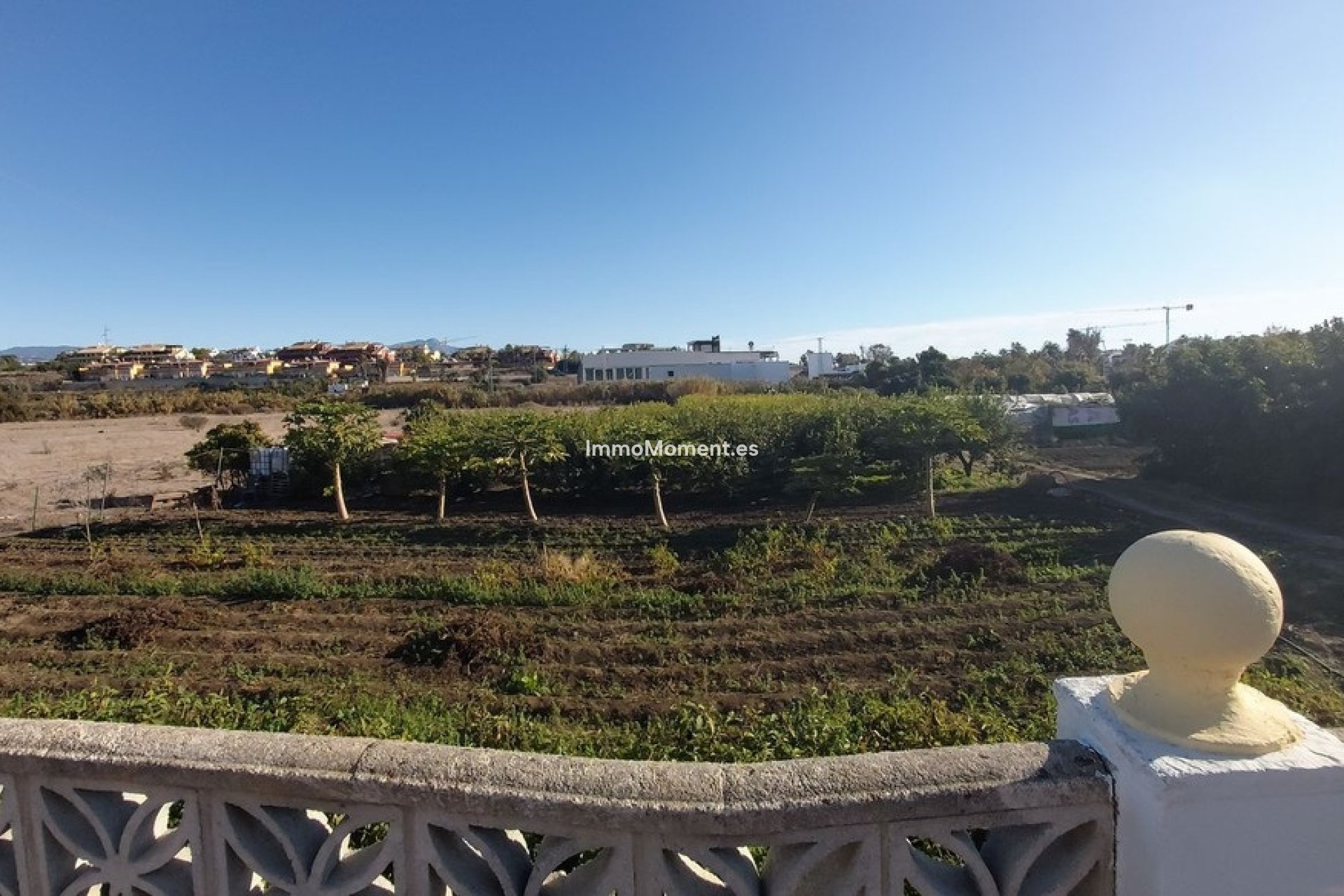 Resale - Villa - Estepona - Cancelada