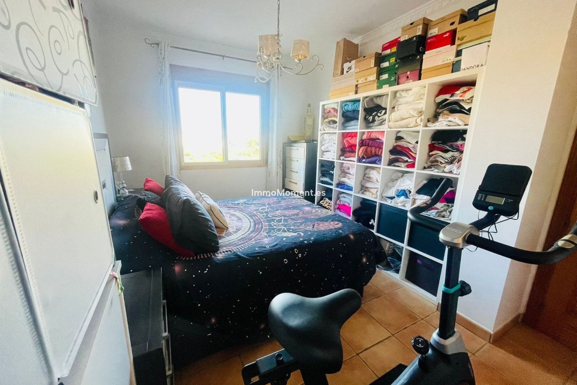 Resale - Villa - Estepona - Cancelada