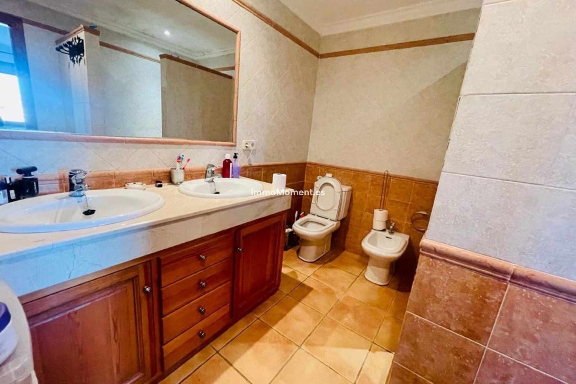 Resale - Villa - Estepona - Cancelada