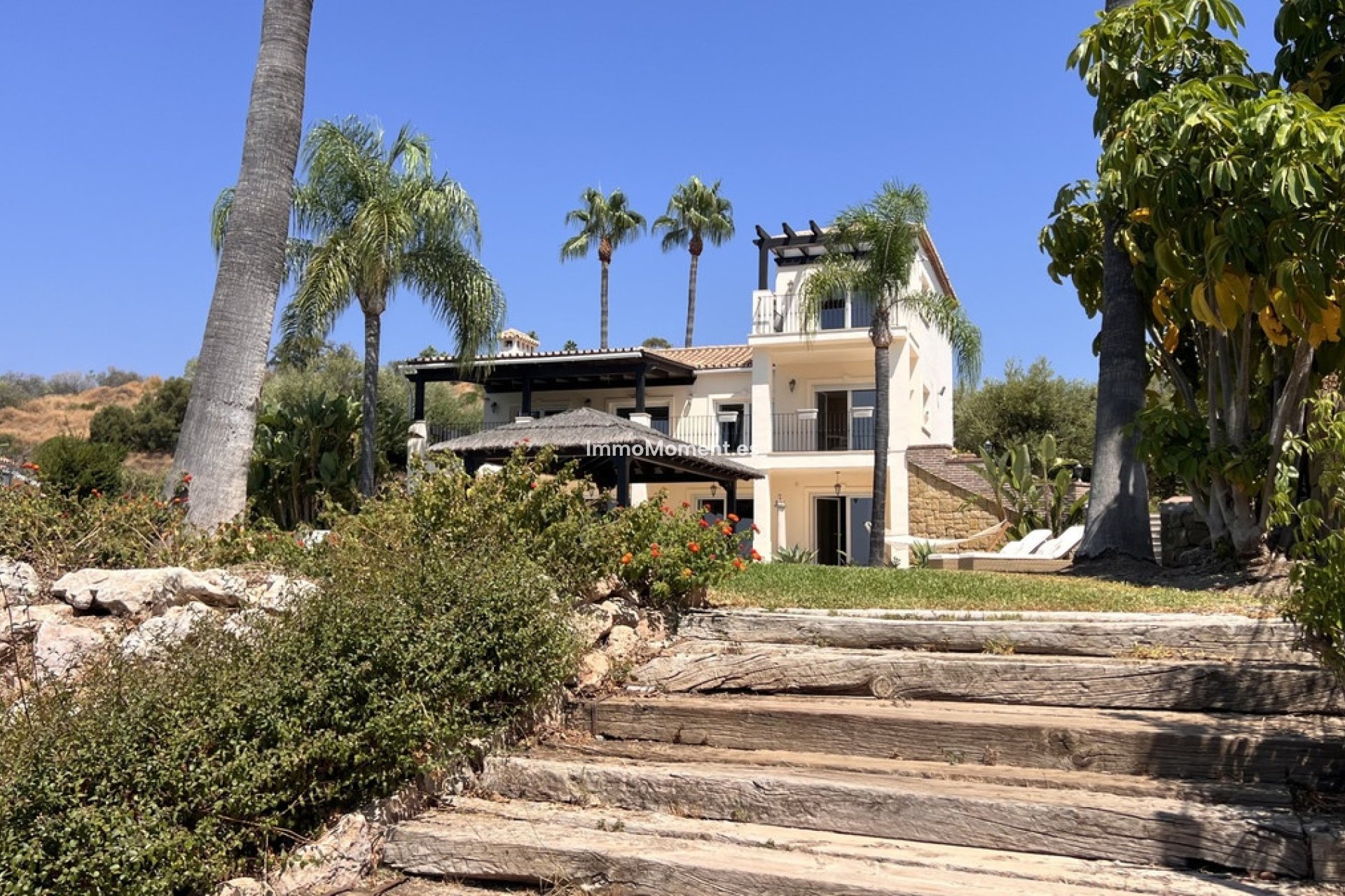 Resale - Villa - Estepona - El Padron