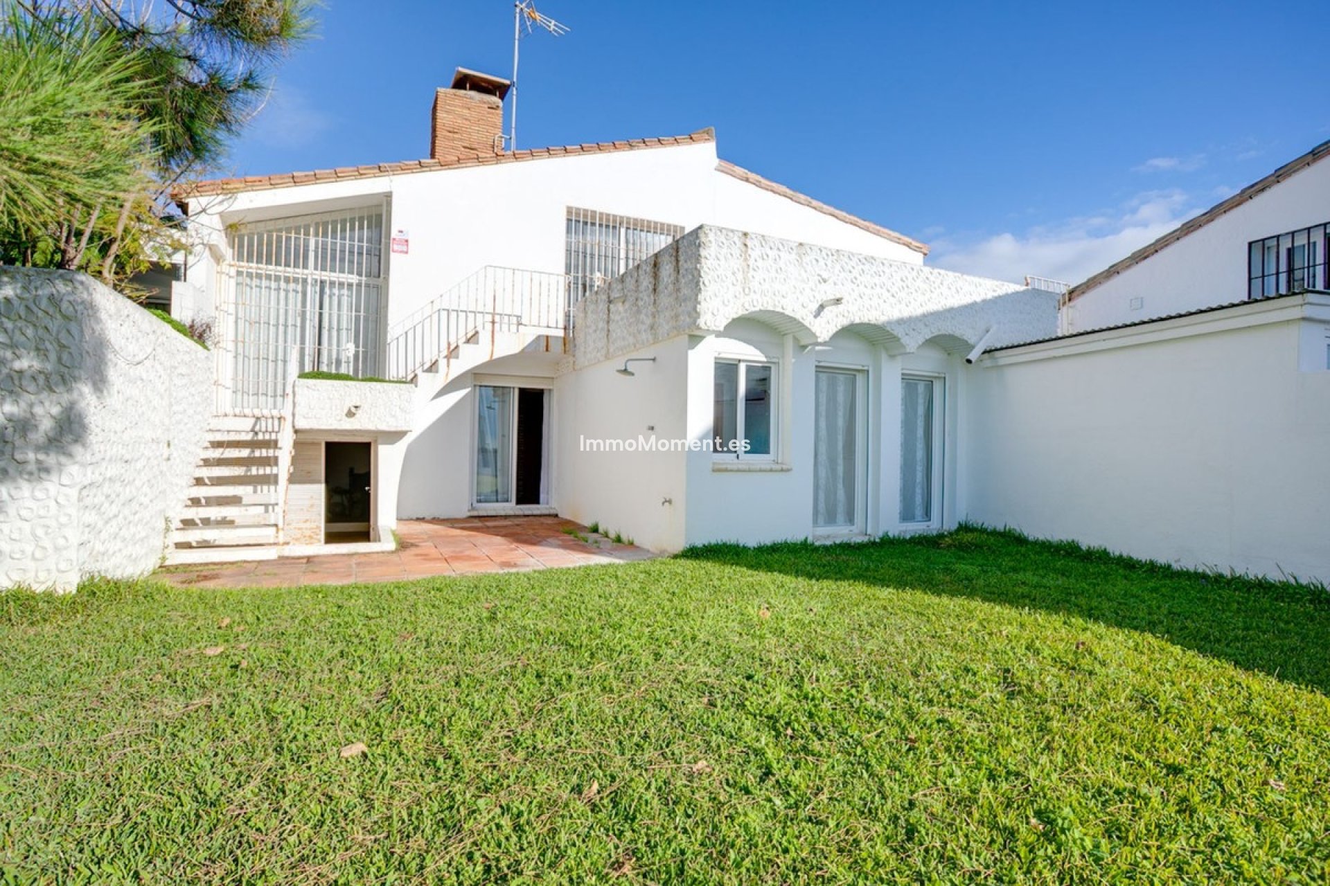 Resale - Villa - Estepona - Estepona Centro