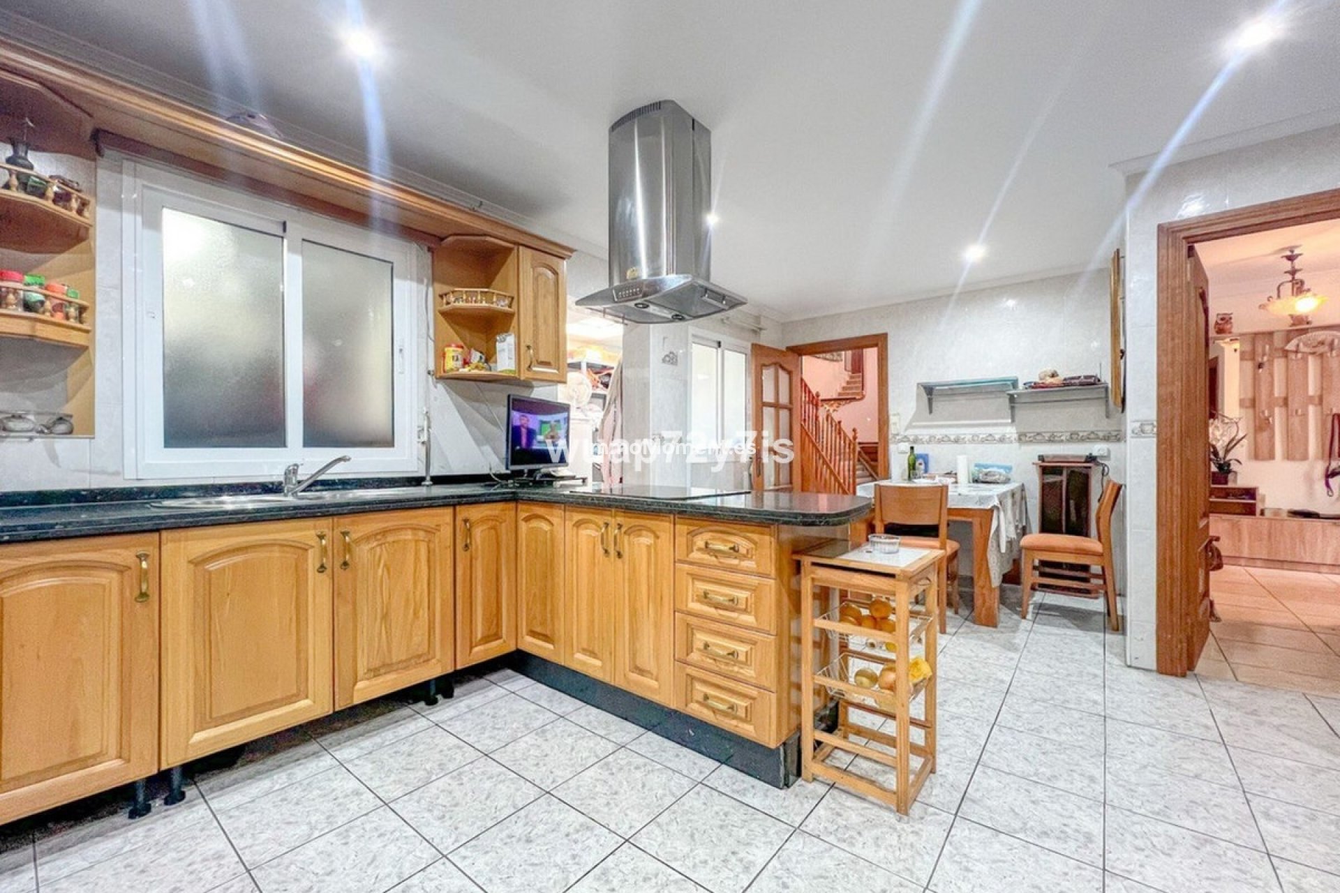 Resale - Villa - Estepona - Estepona Centro