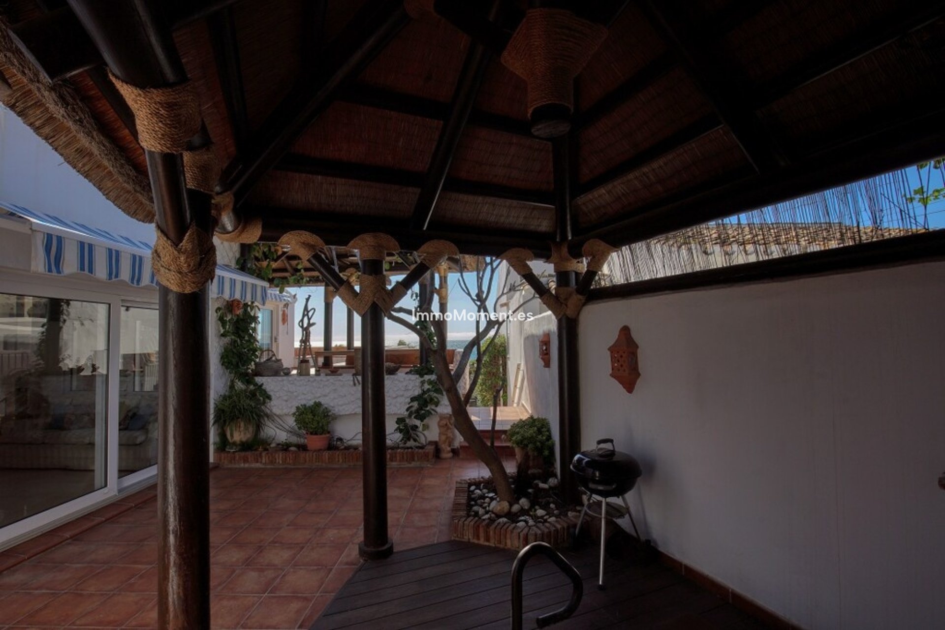 Resale - Villa - Estepona - Estepona Centro