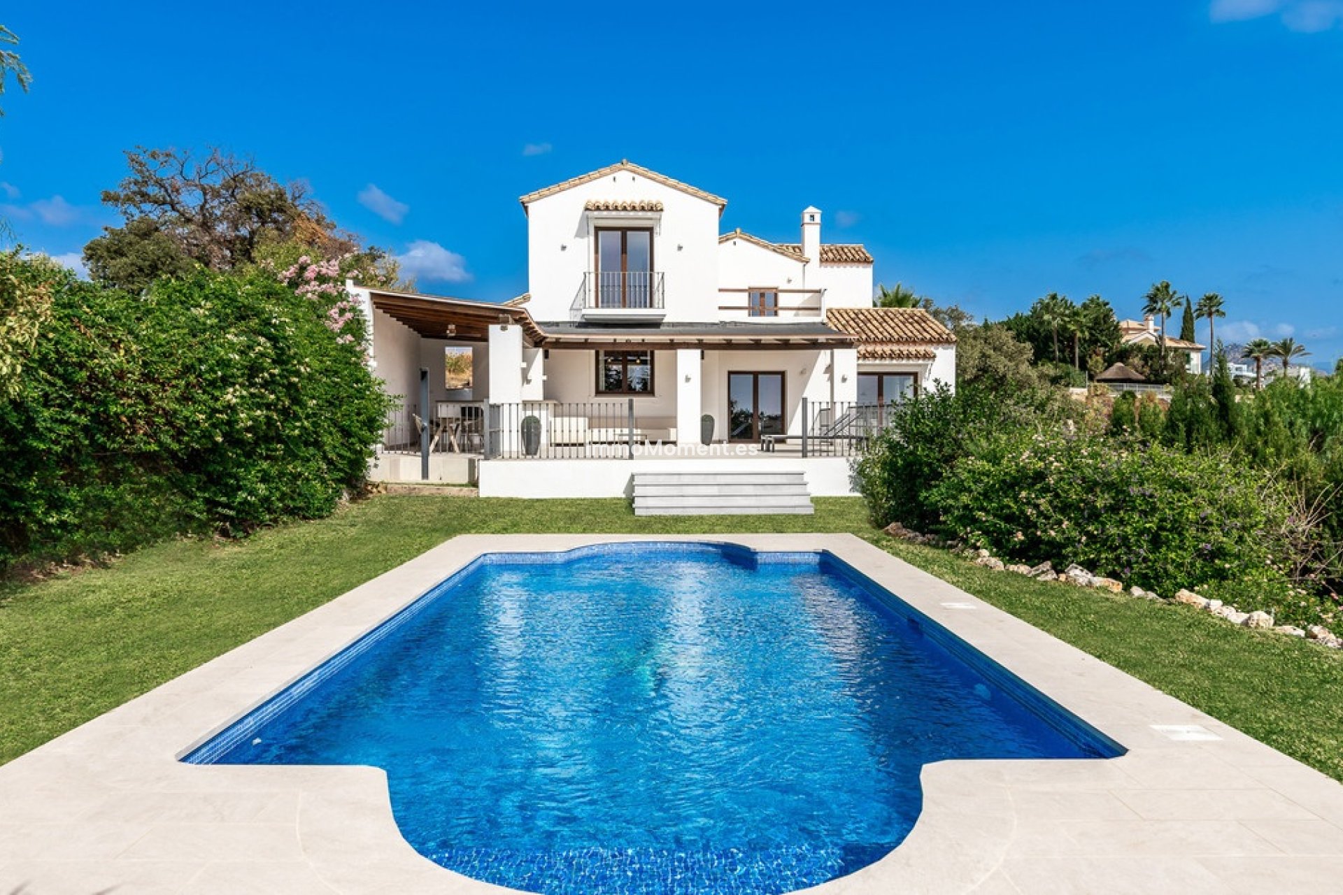 Resale - Villa - Estepona - Estepona Centro