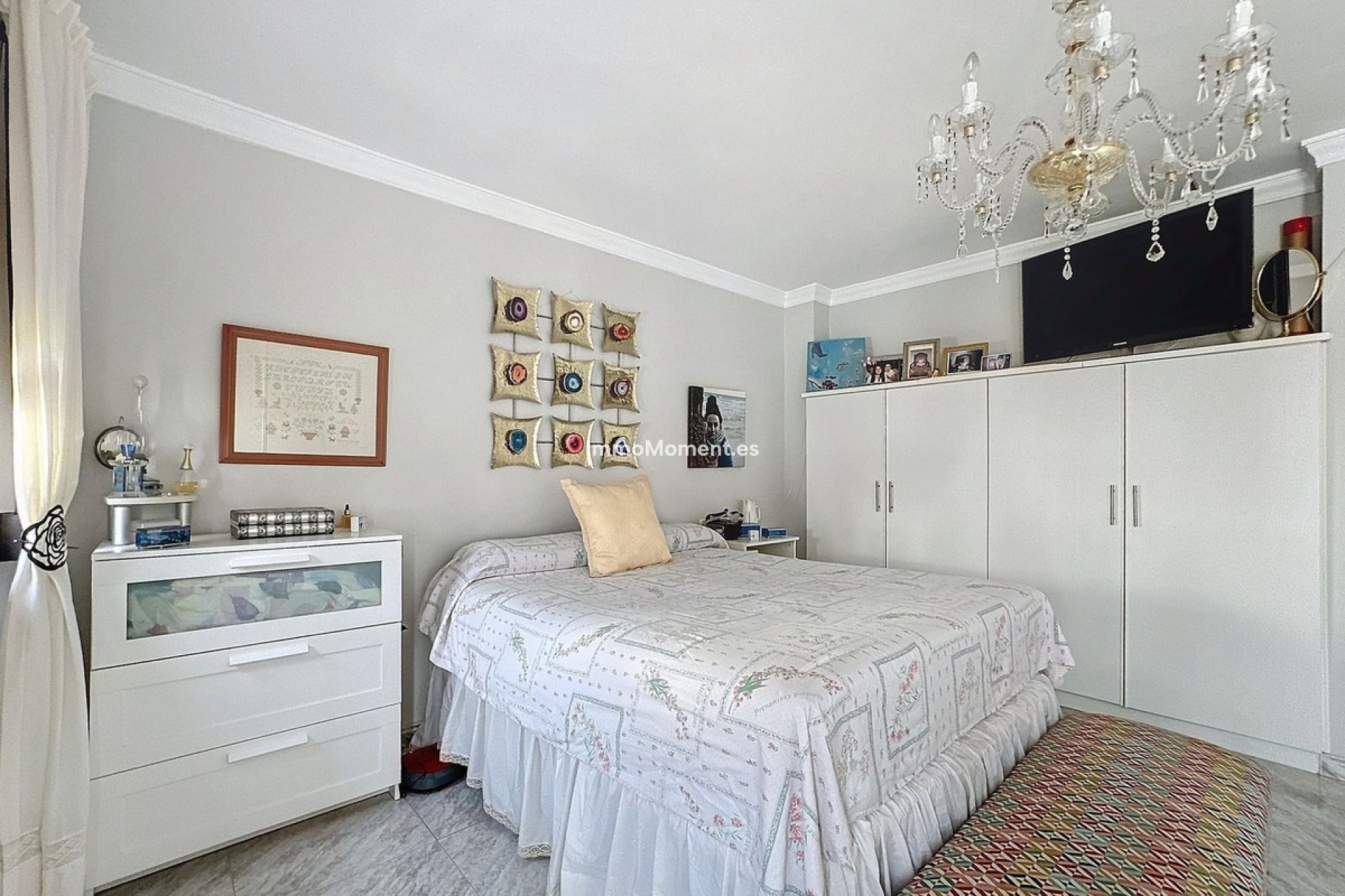 Resale - Villa - Estepona - Estepona Centro