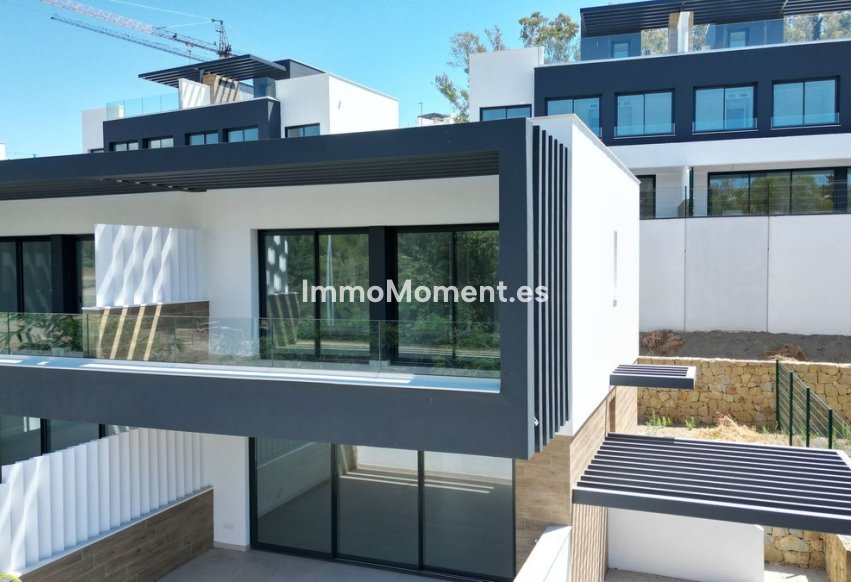 Resale - Villa - Estepona - Estepona Centro