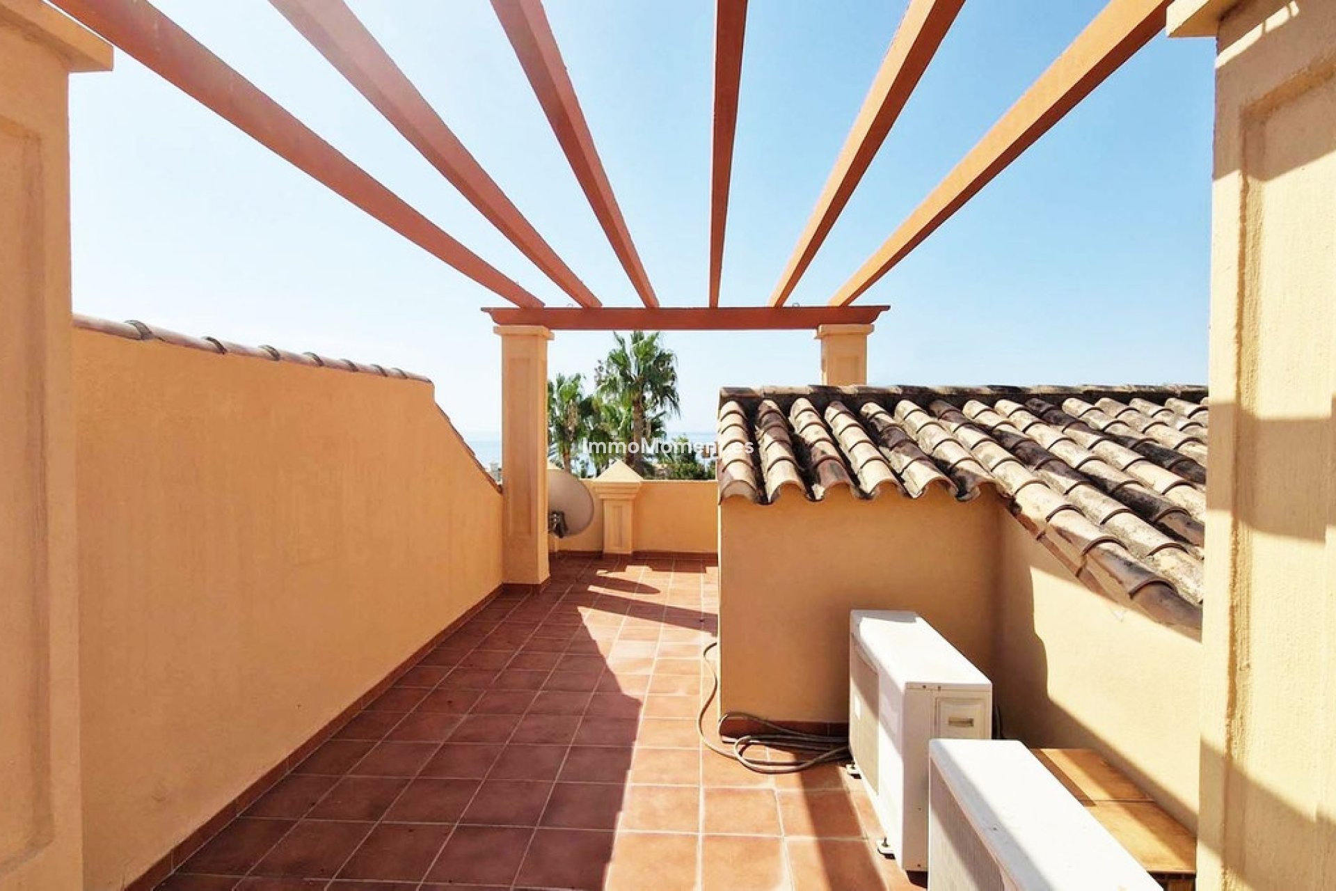 Resale - Villa - Estepona - Estepona Centro