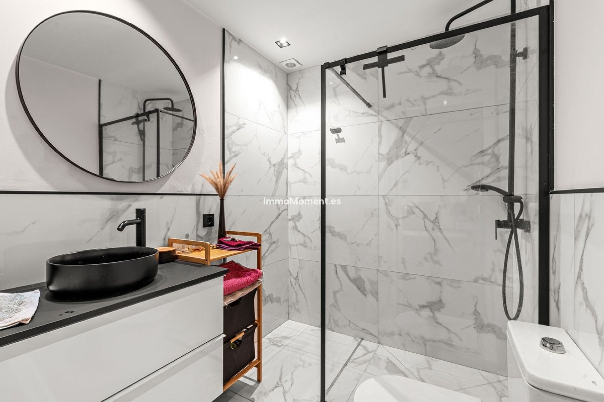 Resale - Villa - Estepona - Estepona Centro