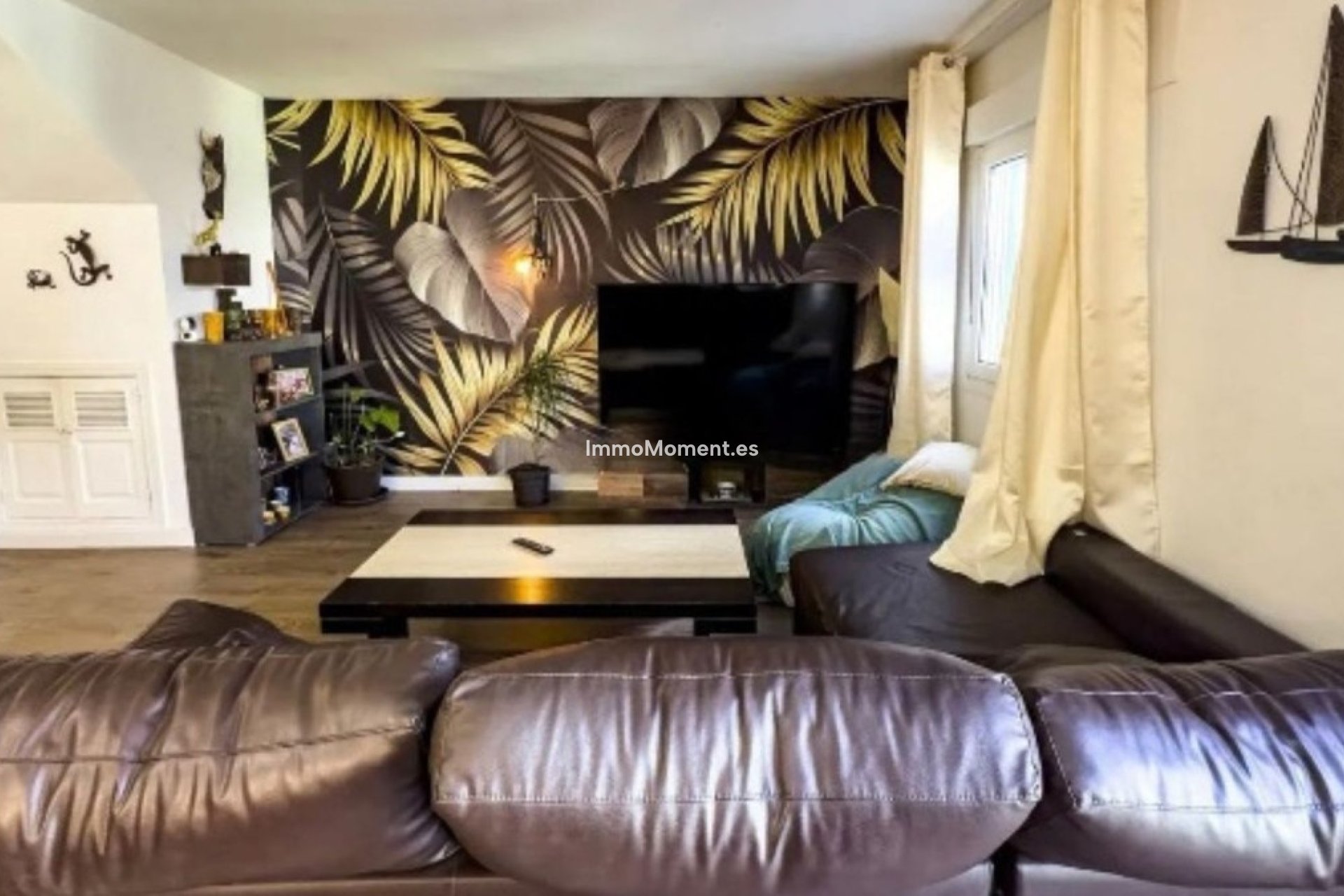 Resale - Villa - Estepona - Estepona Centro