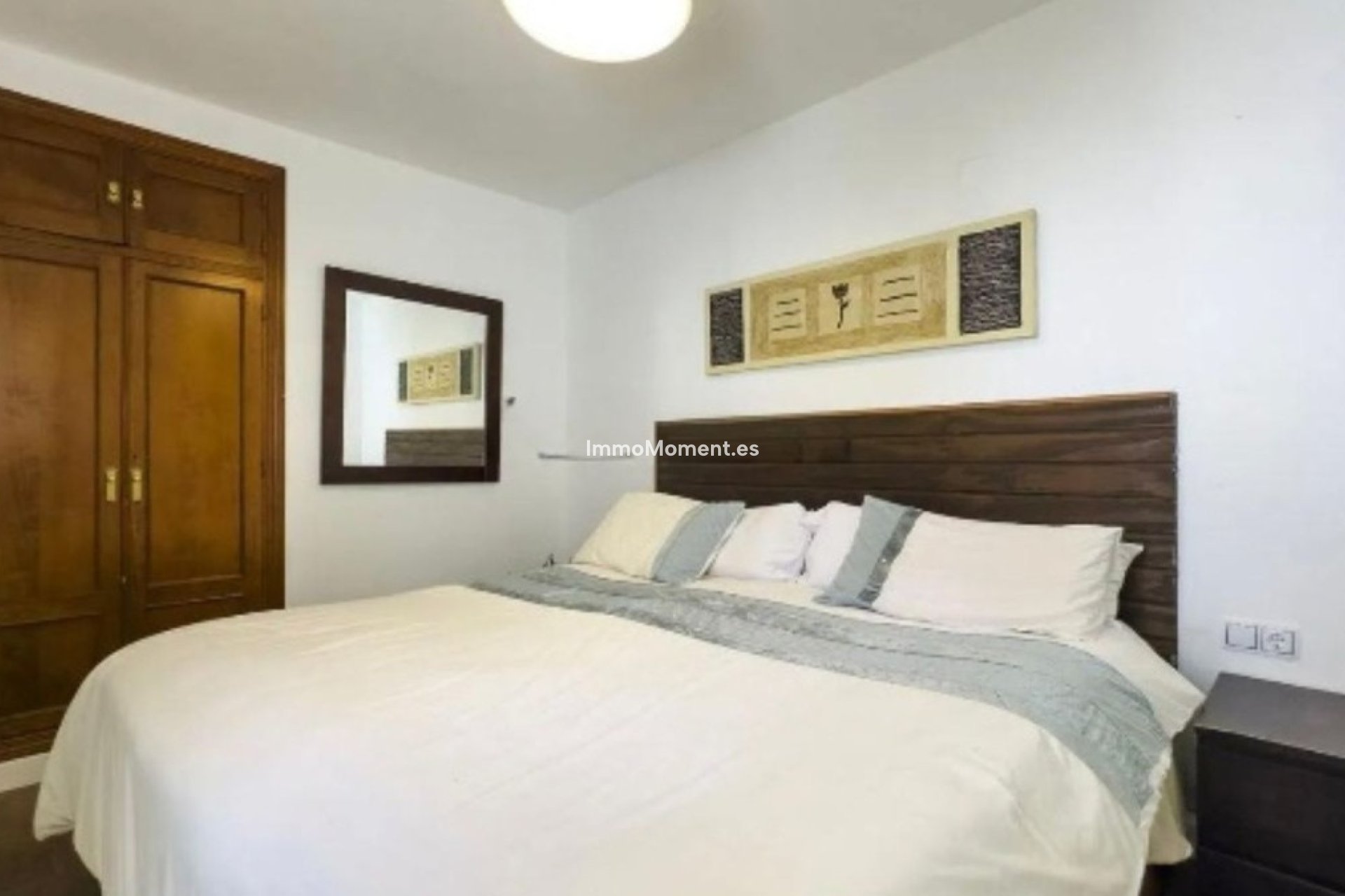 Resale - Villa - Estepona - Estepona Centro