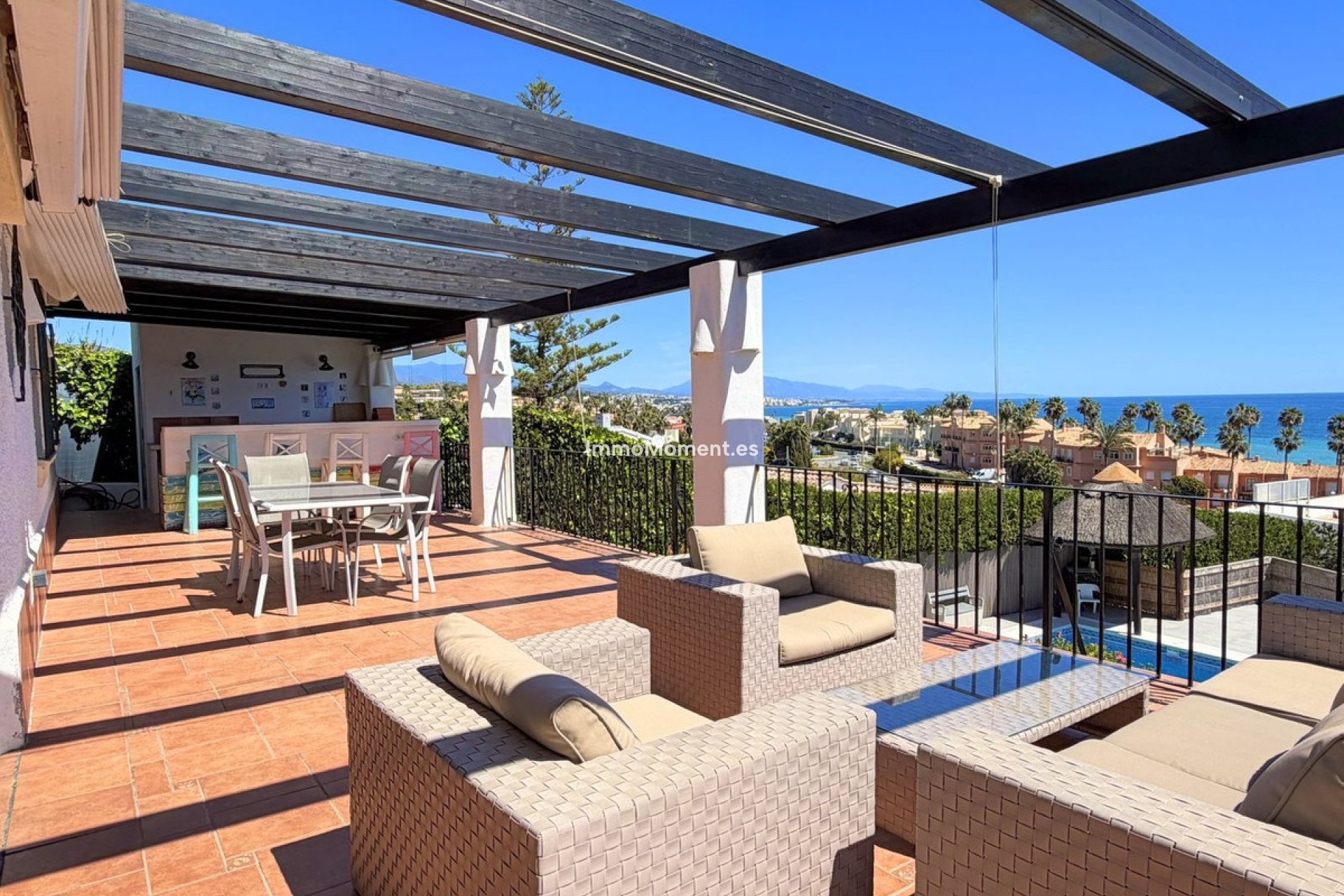 Resale - Villa - Estepona - Estepona Centro