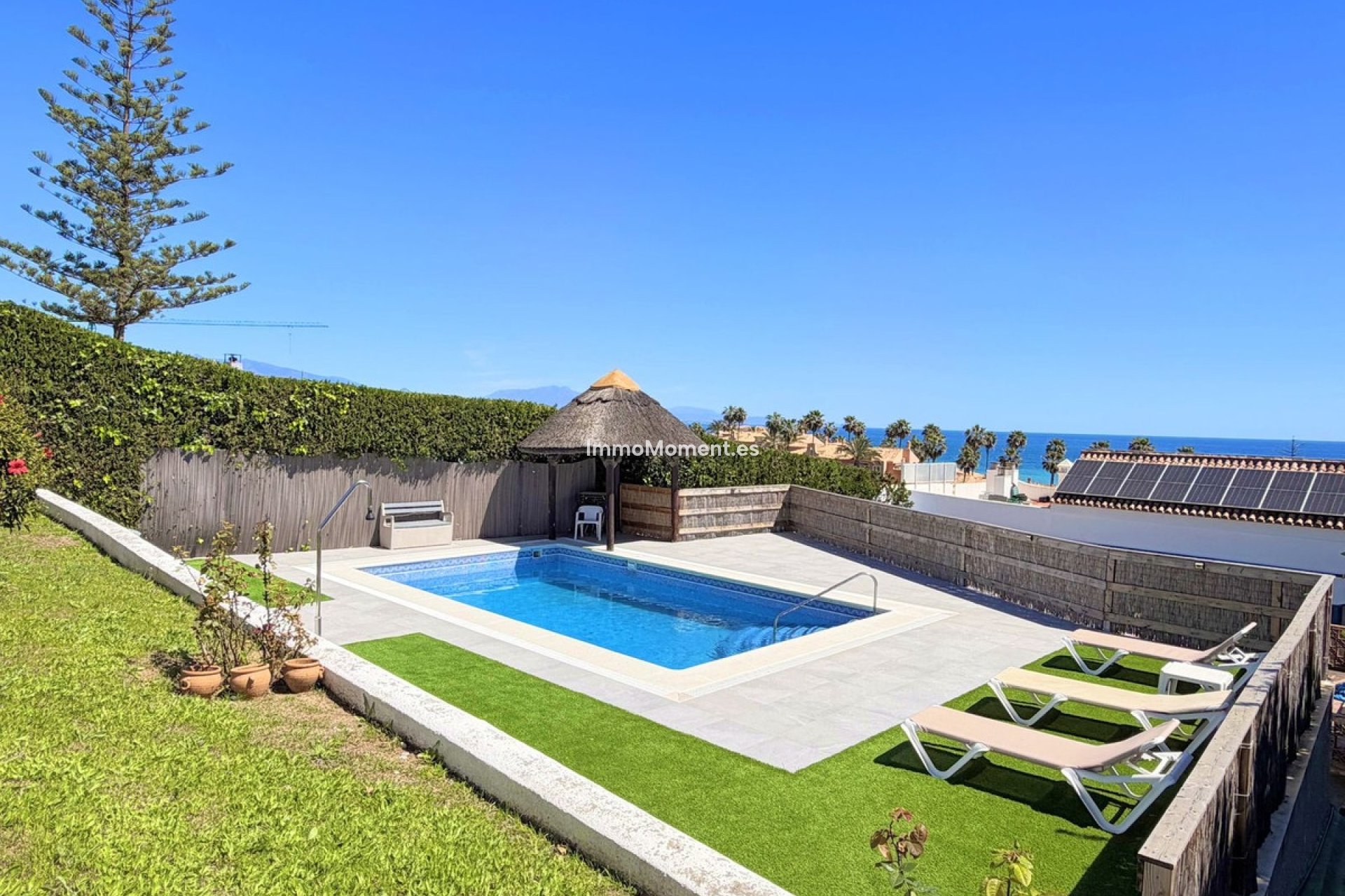 Resale - Villa - Estepona - Estepona Centro