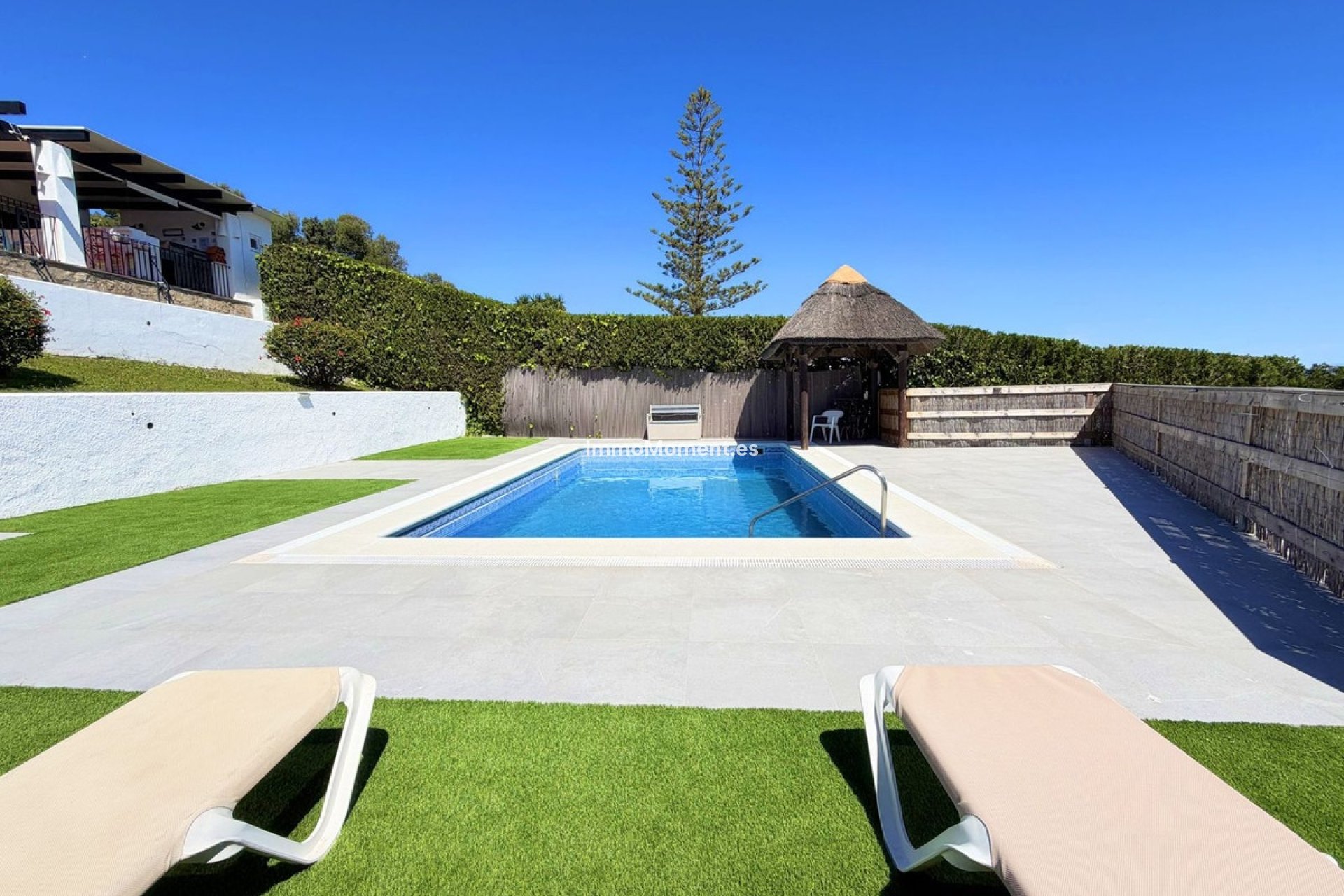 Resale - Villa - Estepona - Estepona Centro