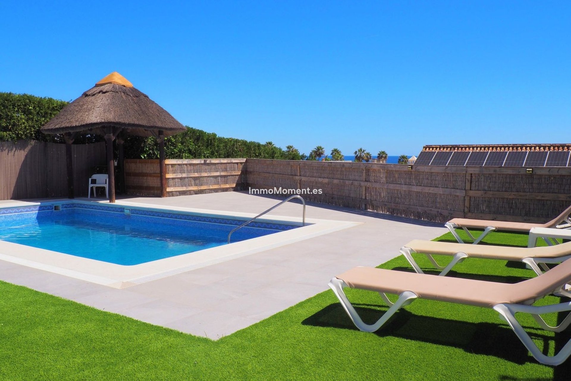 Resale - Villa - Estepona - Estepona Centro