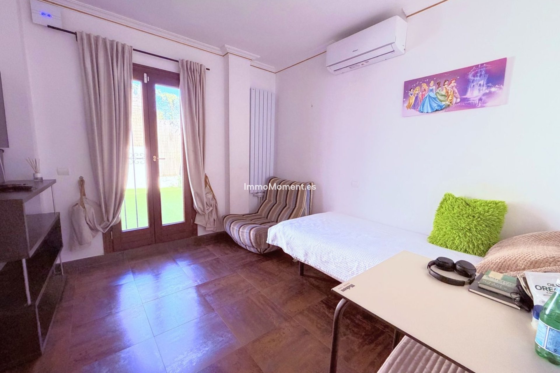 Resale - Villa - Estepona - Estepona Centro