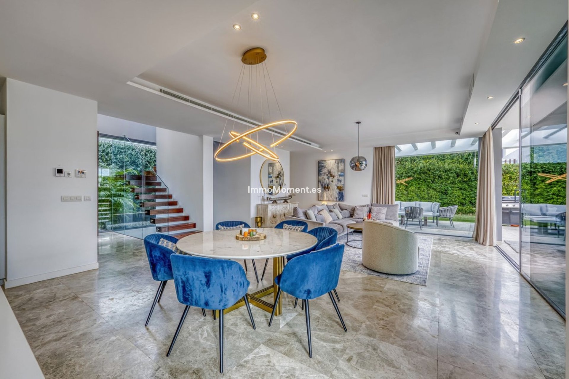 Resale - Villa - Estepona - Estepona Centro