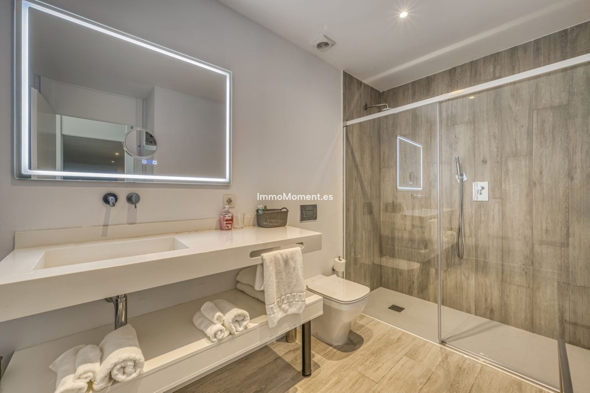 Resale - Villa - Estepona - Estepona Centro