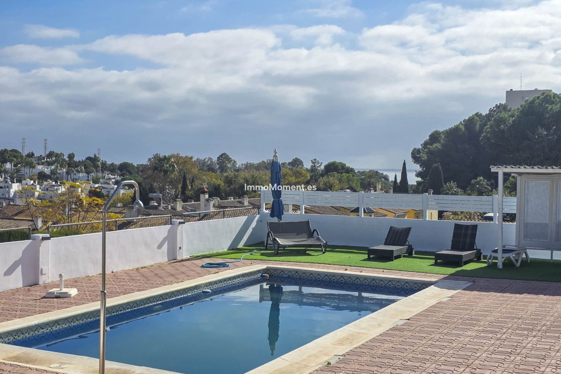 Resale - Villa - Estepona - Estepona Centro