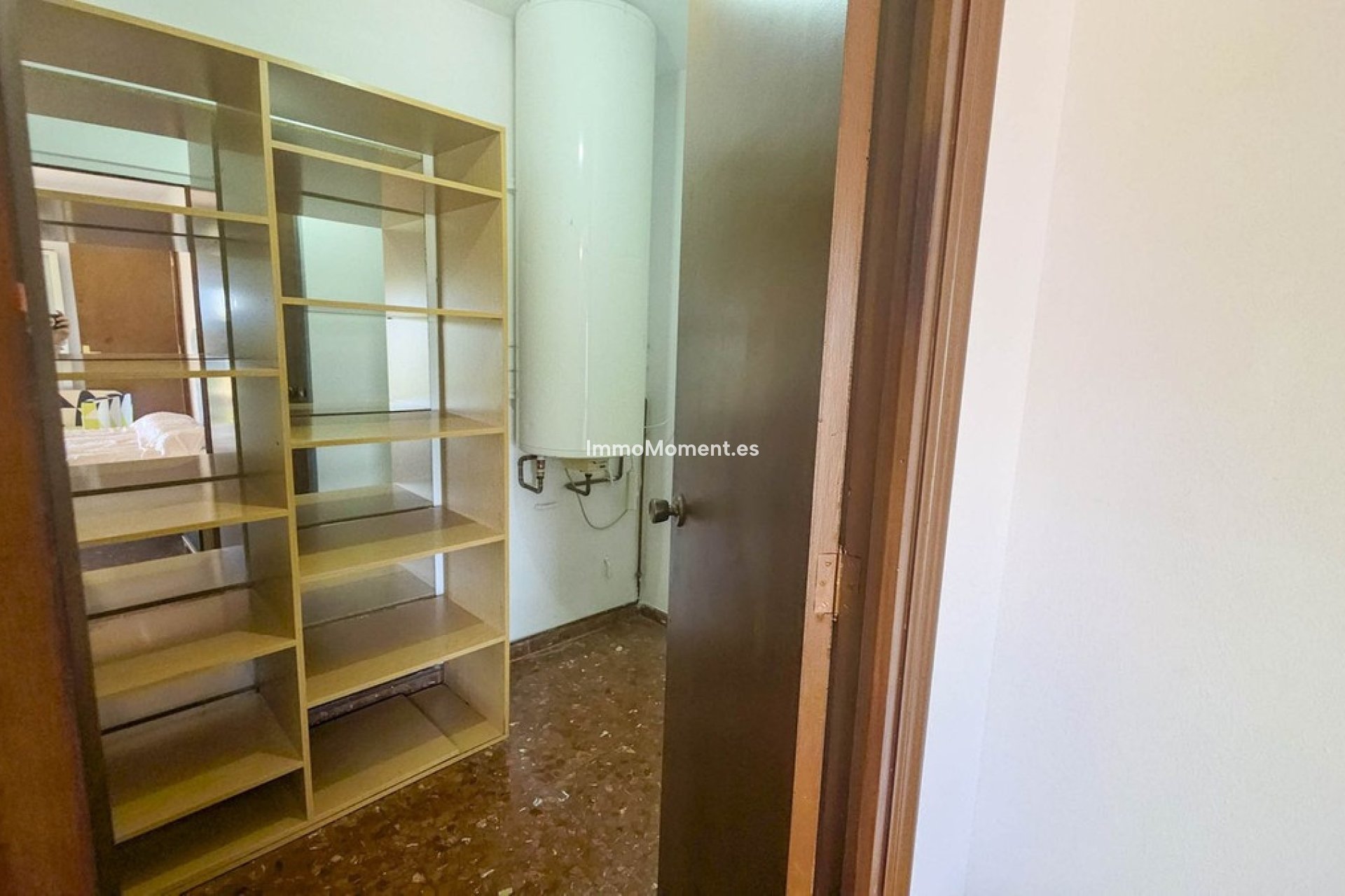 Resale - Villa - Estepona - Estepona Centro