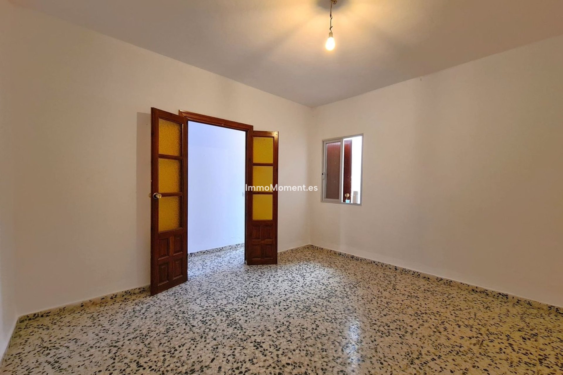 Resale - Villa - Estepona - Estepona Centro