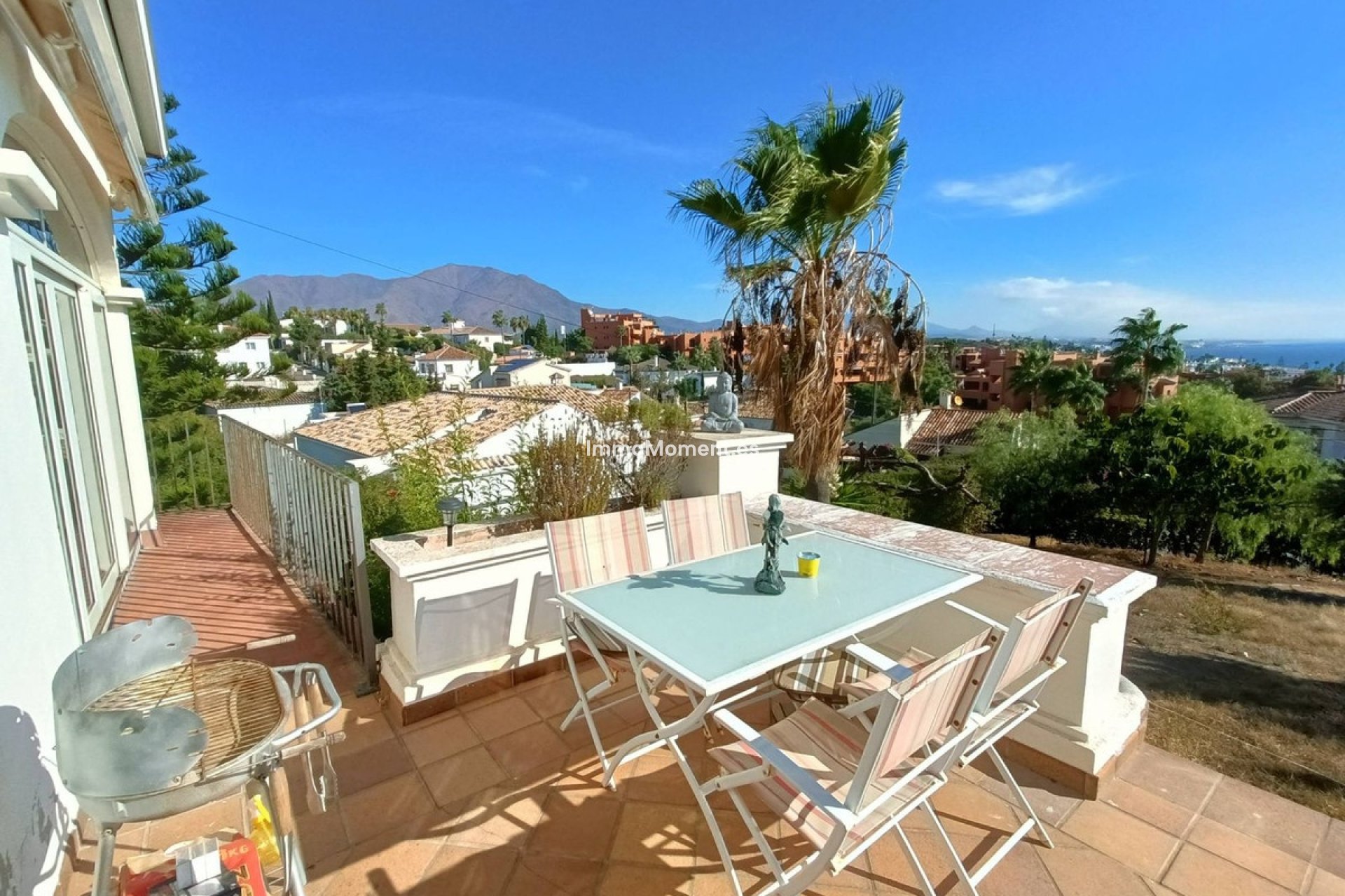 Resale - Villa - Estepona - Estepona Centro