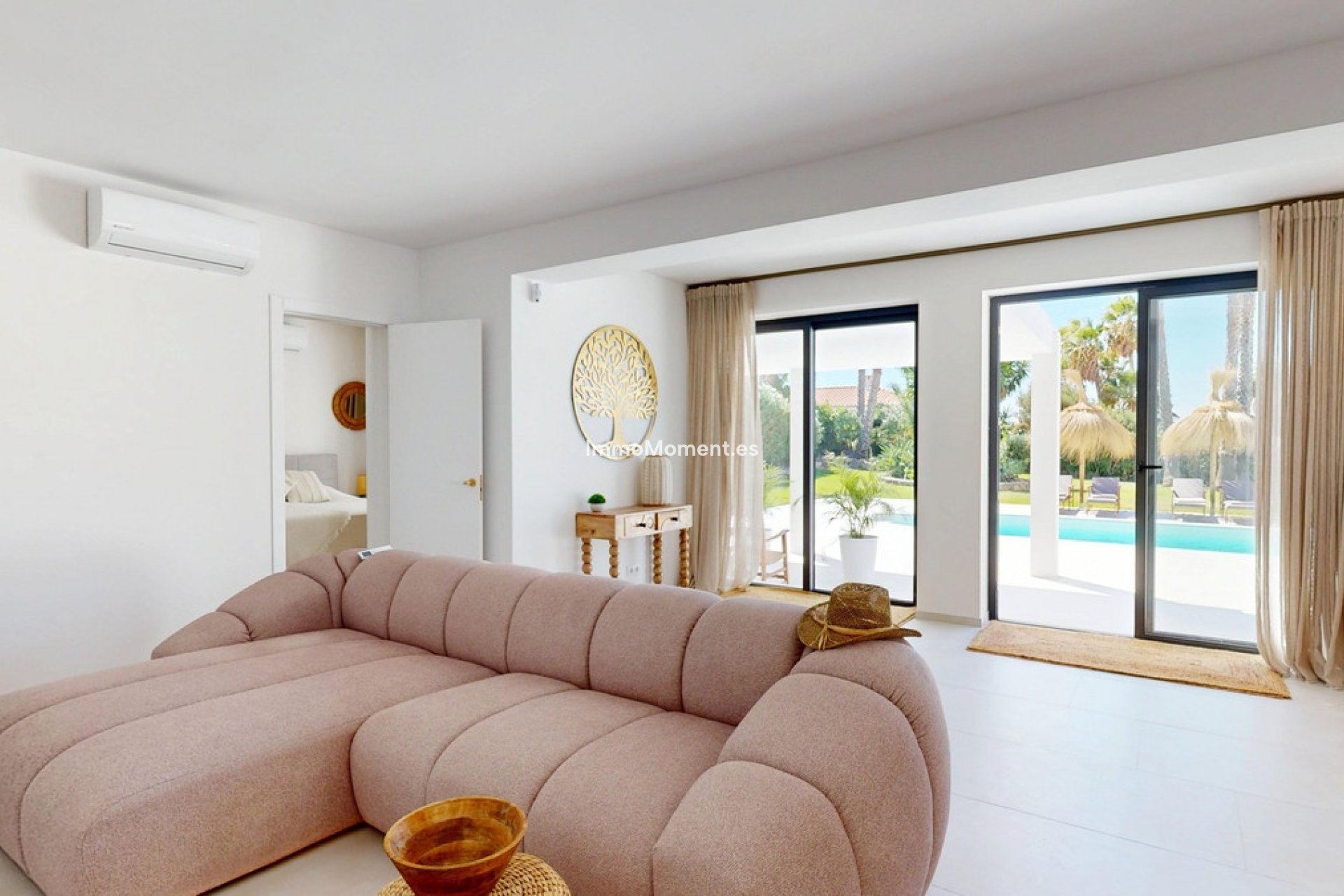 Resale - Villa - Estepona - Estepona Centro
