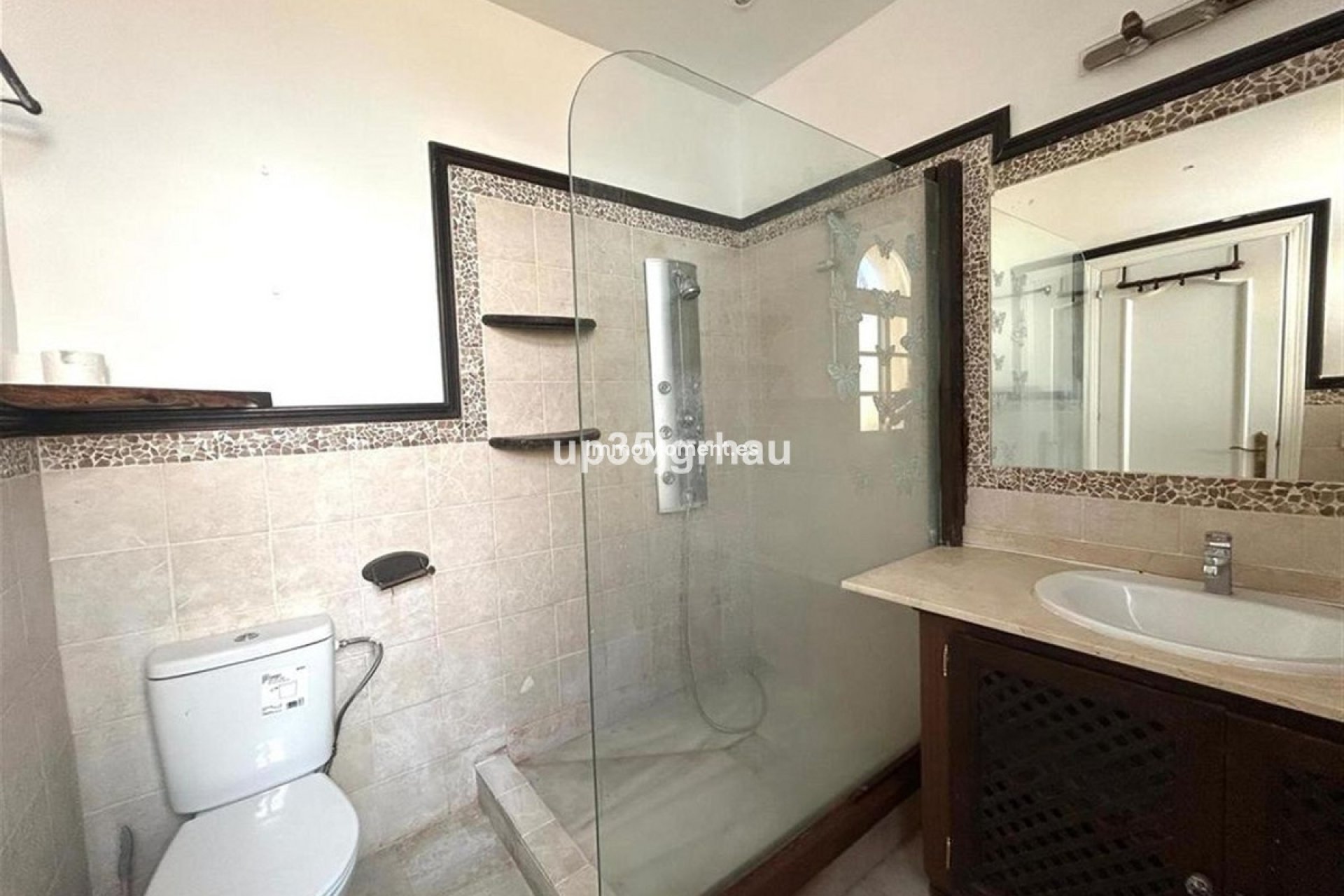 Resale - Villa - Estepona - Estepona Centro