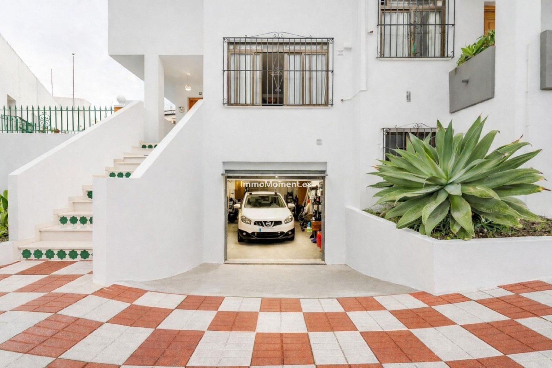 Resale - Villa - Estepona - Estepona Centro