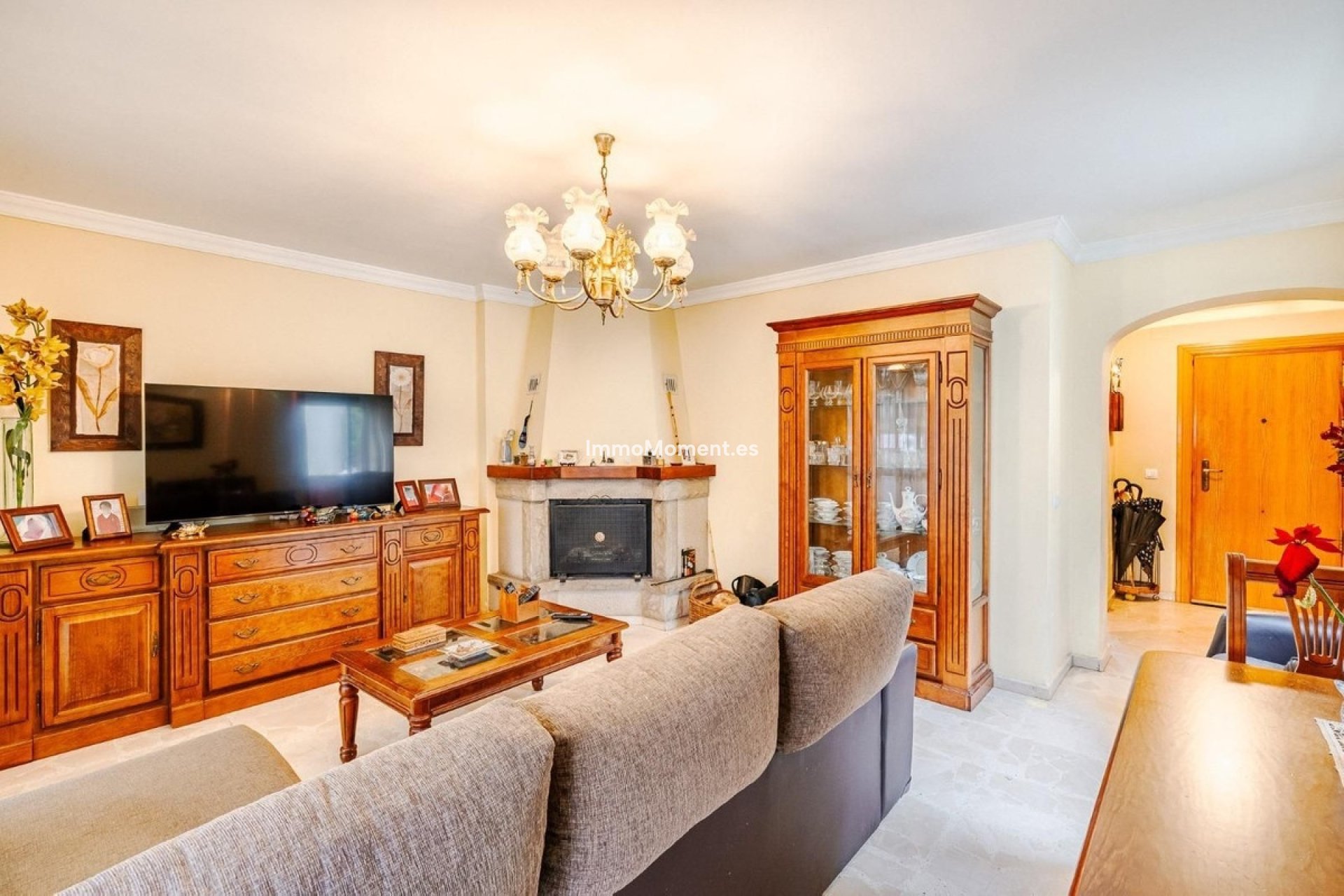 Resale - Villa - Estepona - Estepona Centro