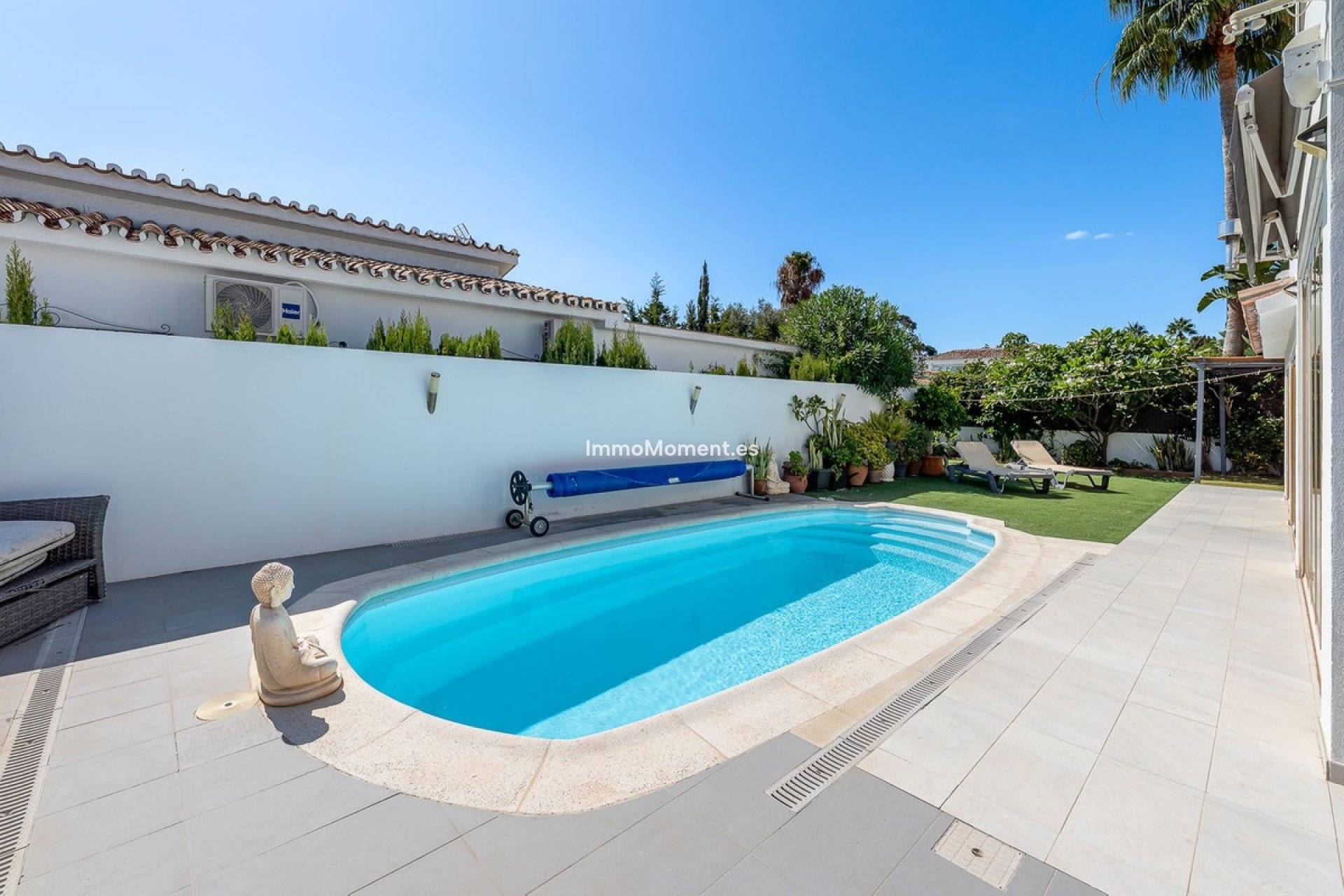 Resale - Villa - Estepona - Estepona Centro