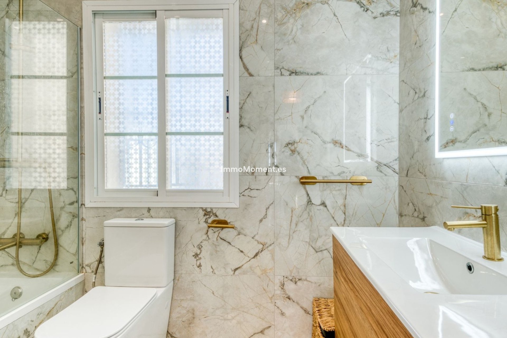 Resale - Villa - Estepona - New Golden Mile