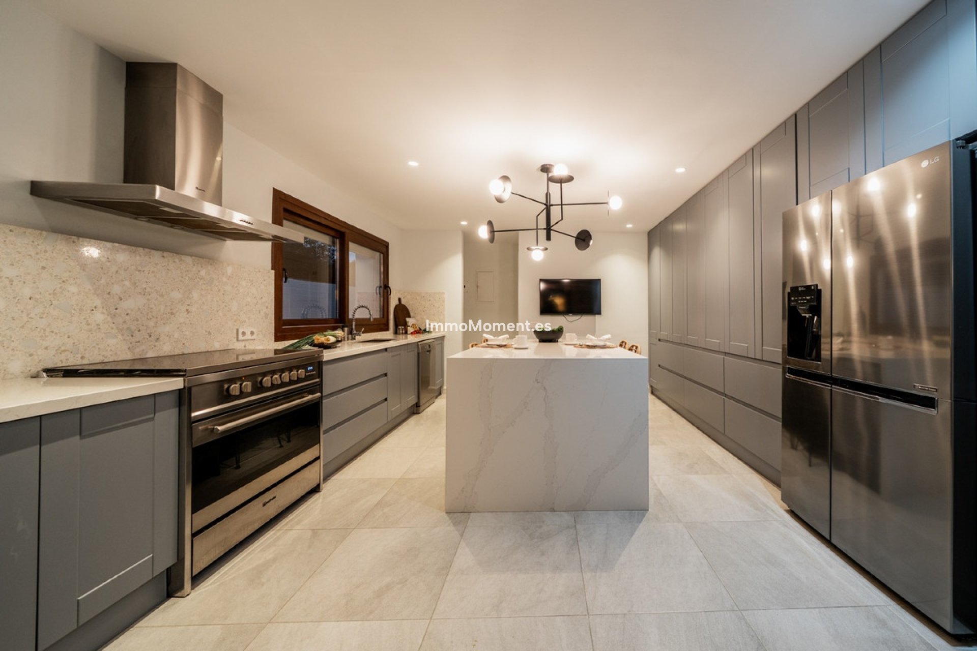 Resale - Villa - Estepona - New Golden Mile