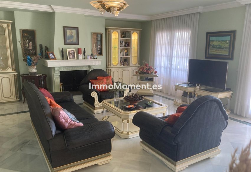 Resale - Villa - Estepona - New Golden Mile