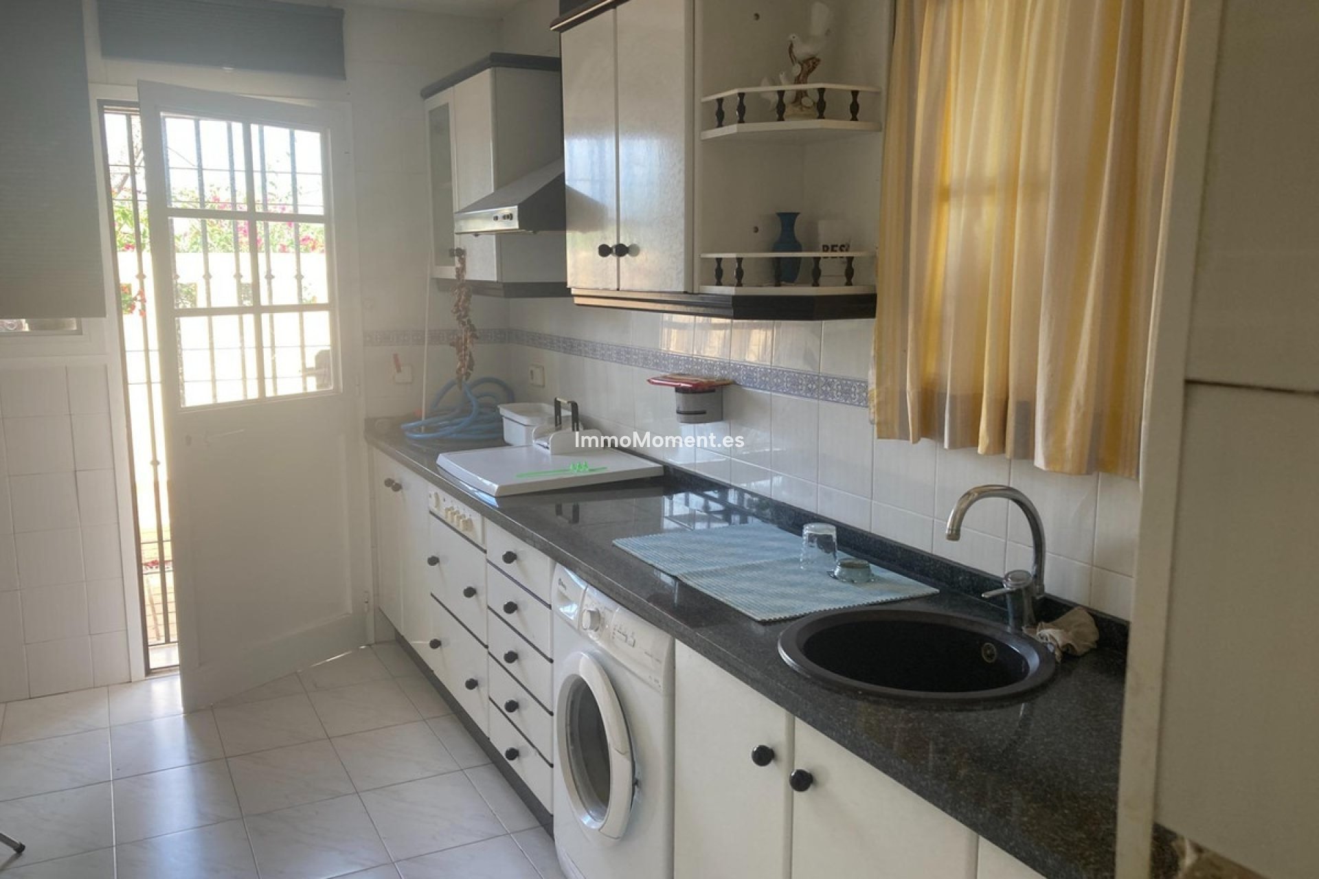 Resale - Villa - Estepona - New Golden Mile