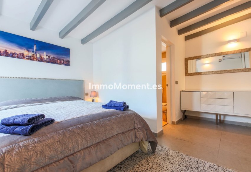 Resale - Villa - Estepona - New Golden Mile