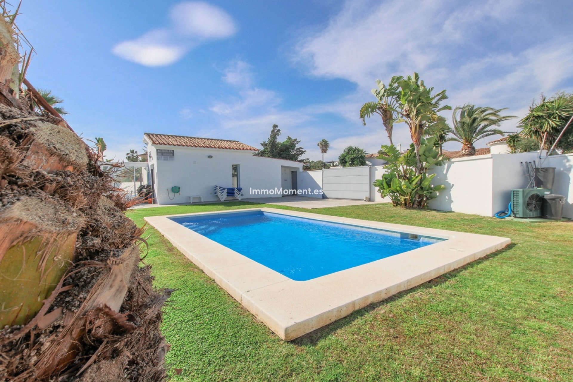 Resale - Villa - Estepona - New Golden Mile
