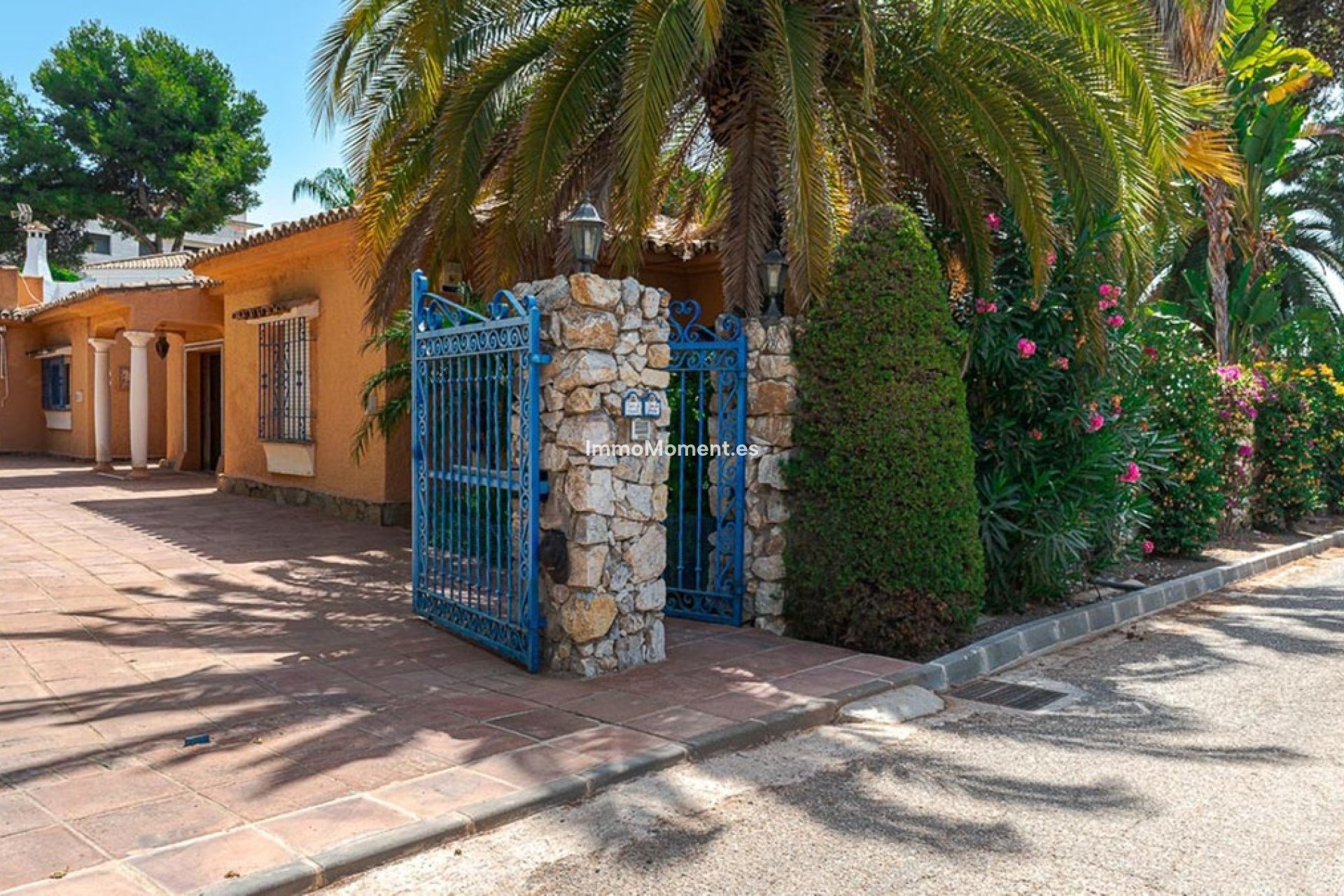 Resale - Villa - Estepona - New Golden Mile