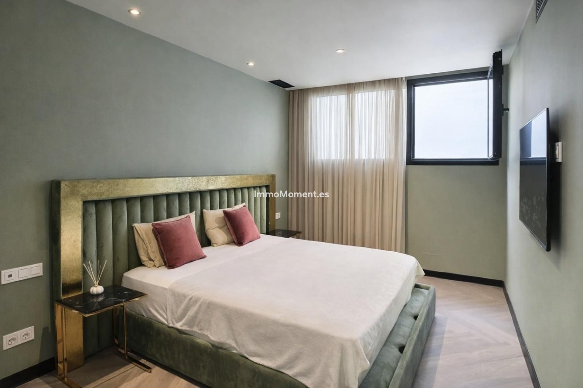 Resale - Villa - Estepona - New Golden Mile