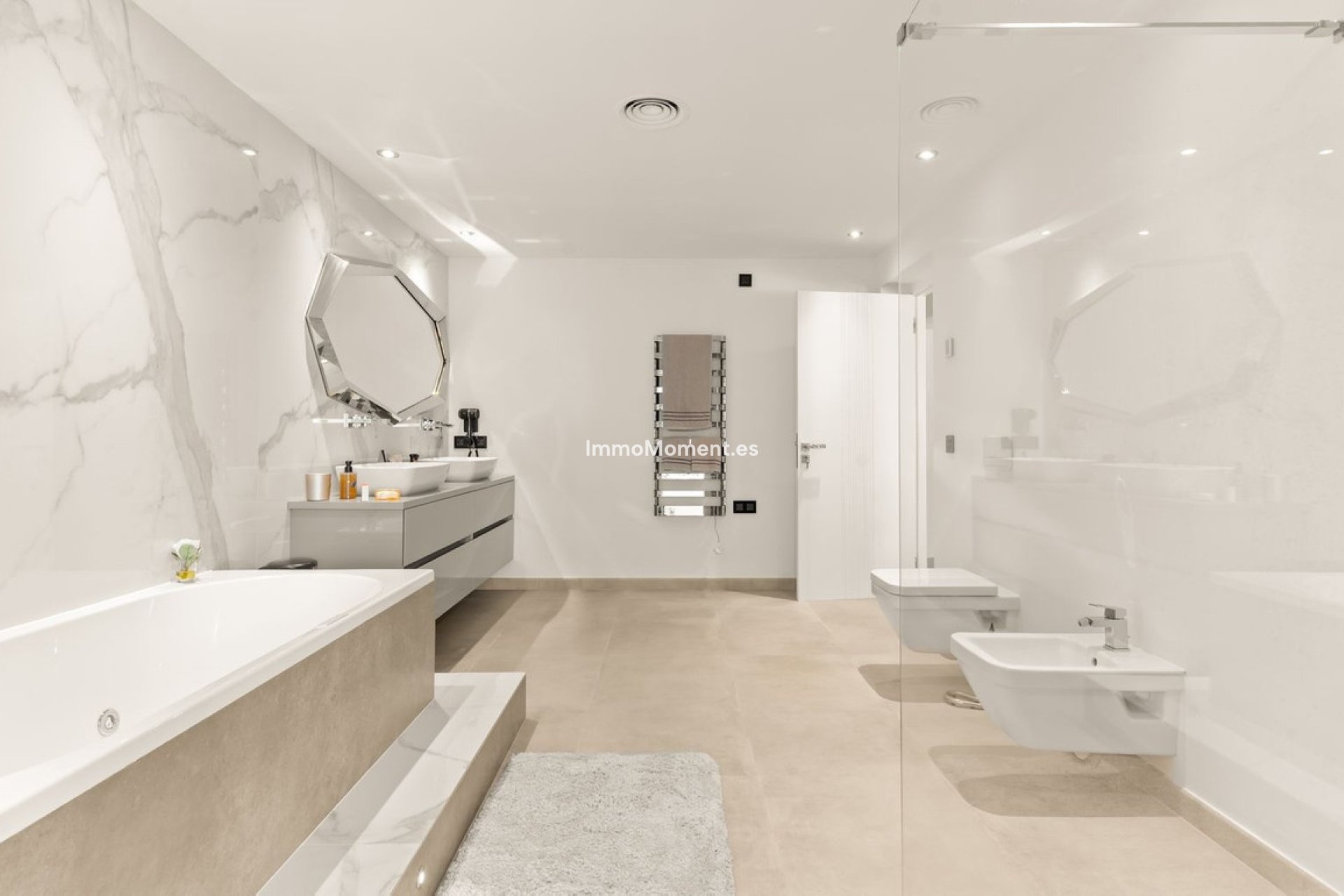 Resale - Villa - Estepona - New Golden Mile